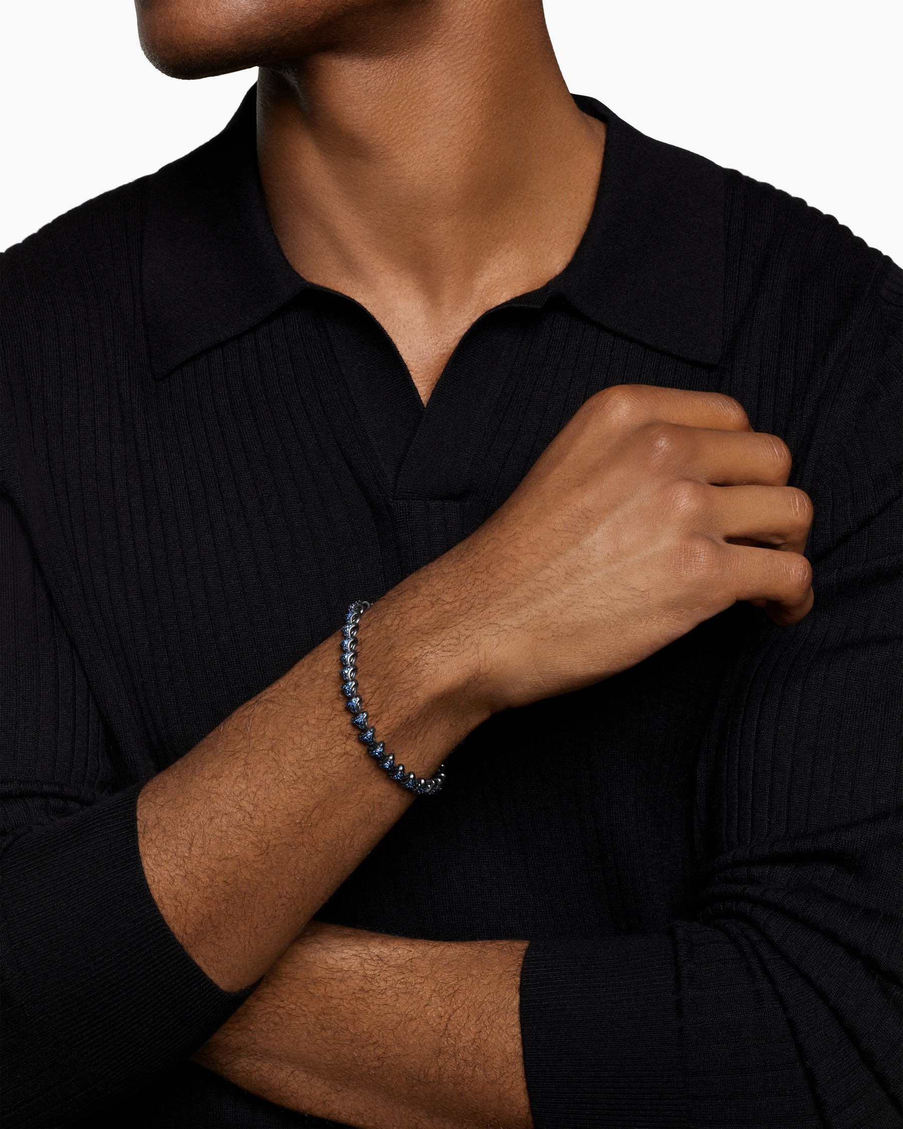Alternative view of Armory Link Bracelet in Black Titanium with Sapphires, 7.5mm