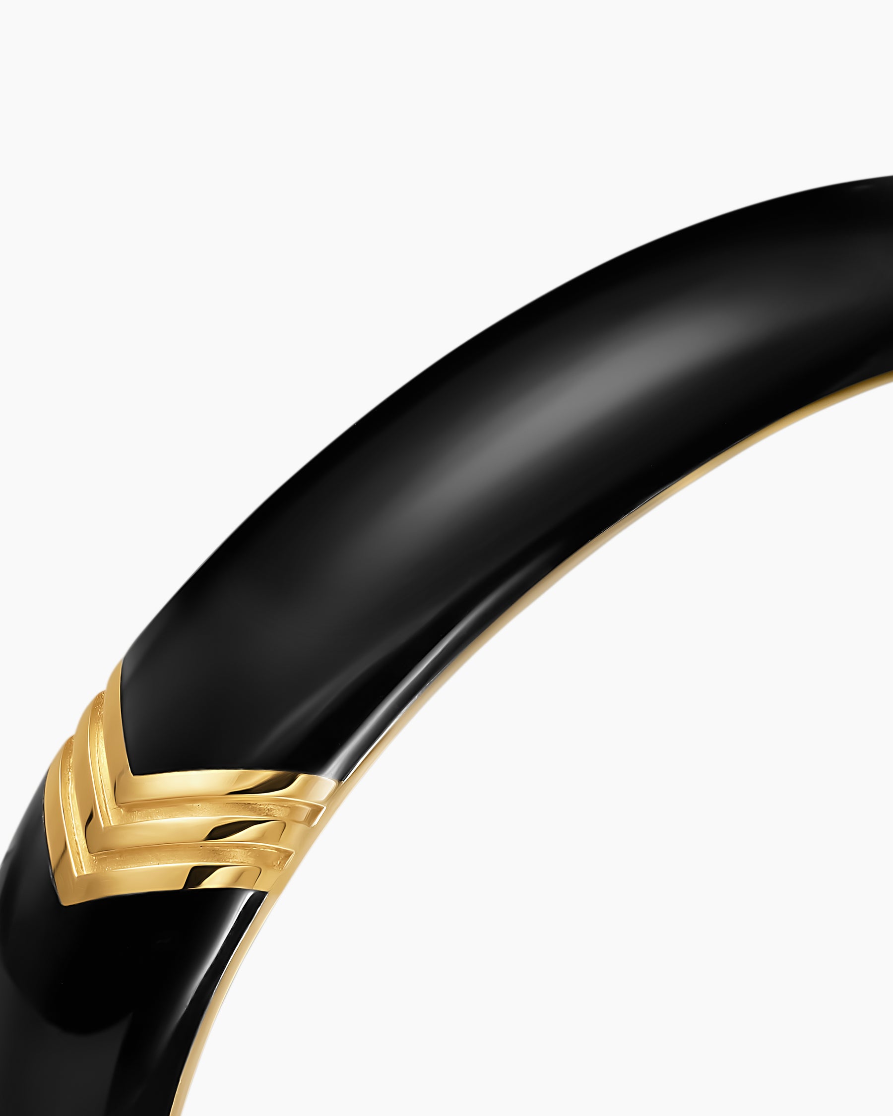 Chevron Bold Cuff Bracelet in 18K Yellow Gold with Black Onyx, 12mm - Image 4