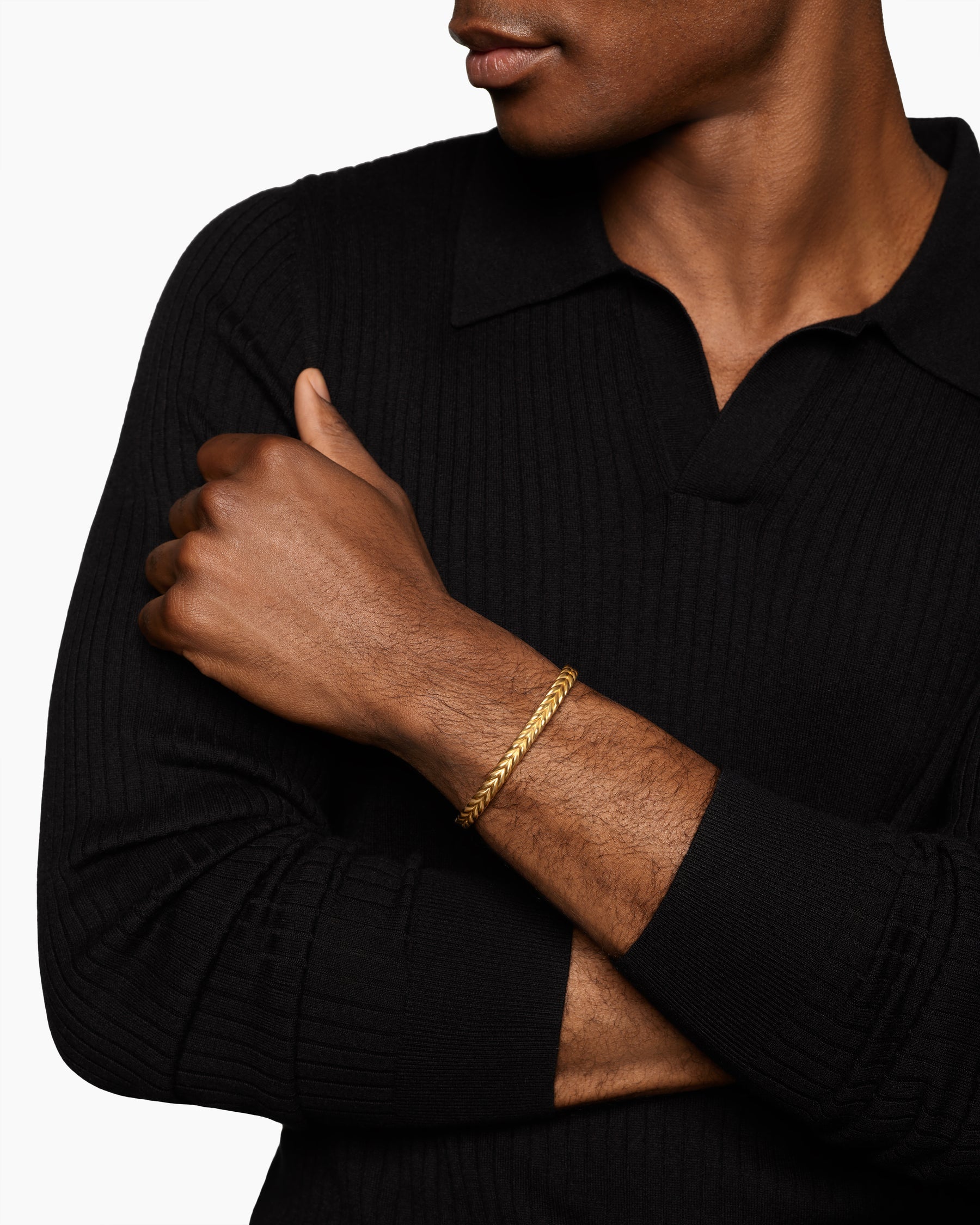 Alternative view of Chevron Flex Bracelet in 18K Yellow Gold, 6.4mm
