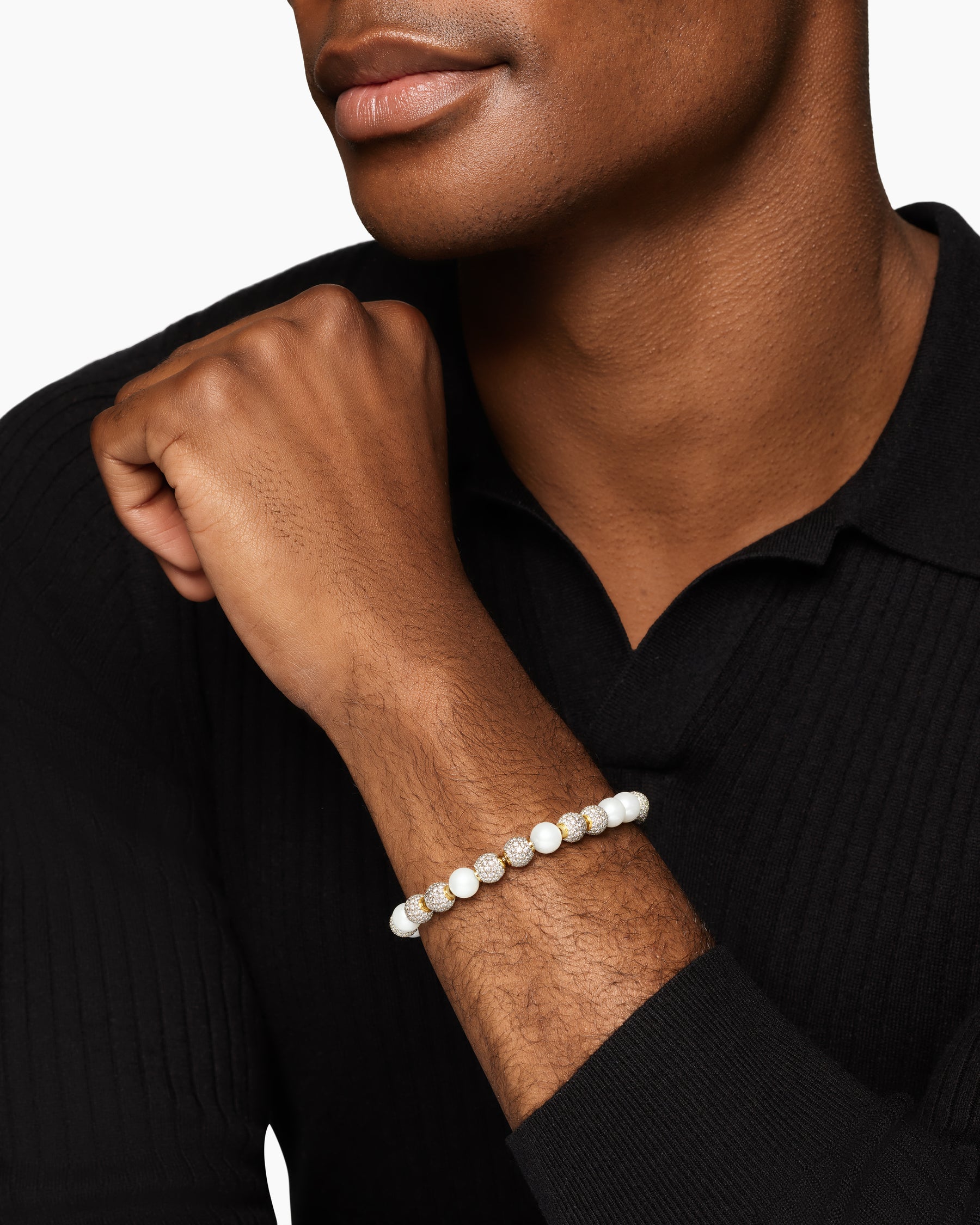 Alternative view of Spiritual Beads Pearl and Pavé Bracelet in 18K Yellow Gold with Diamonds, 8mm