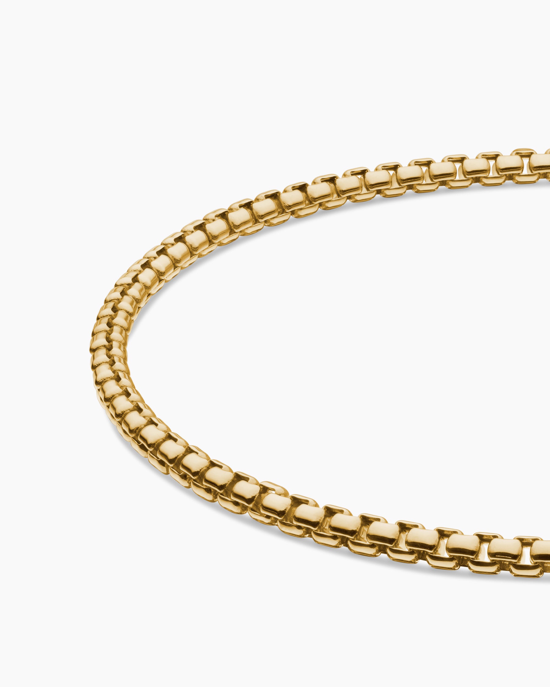 Box Chain Bracelet in 18K Yellow Gold, 2.7mm - Image 7