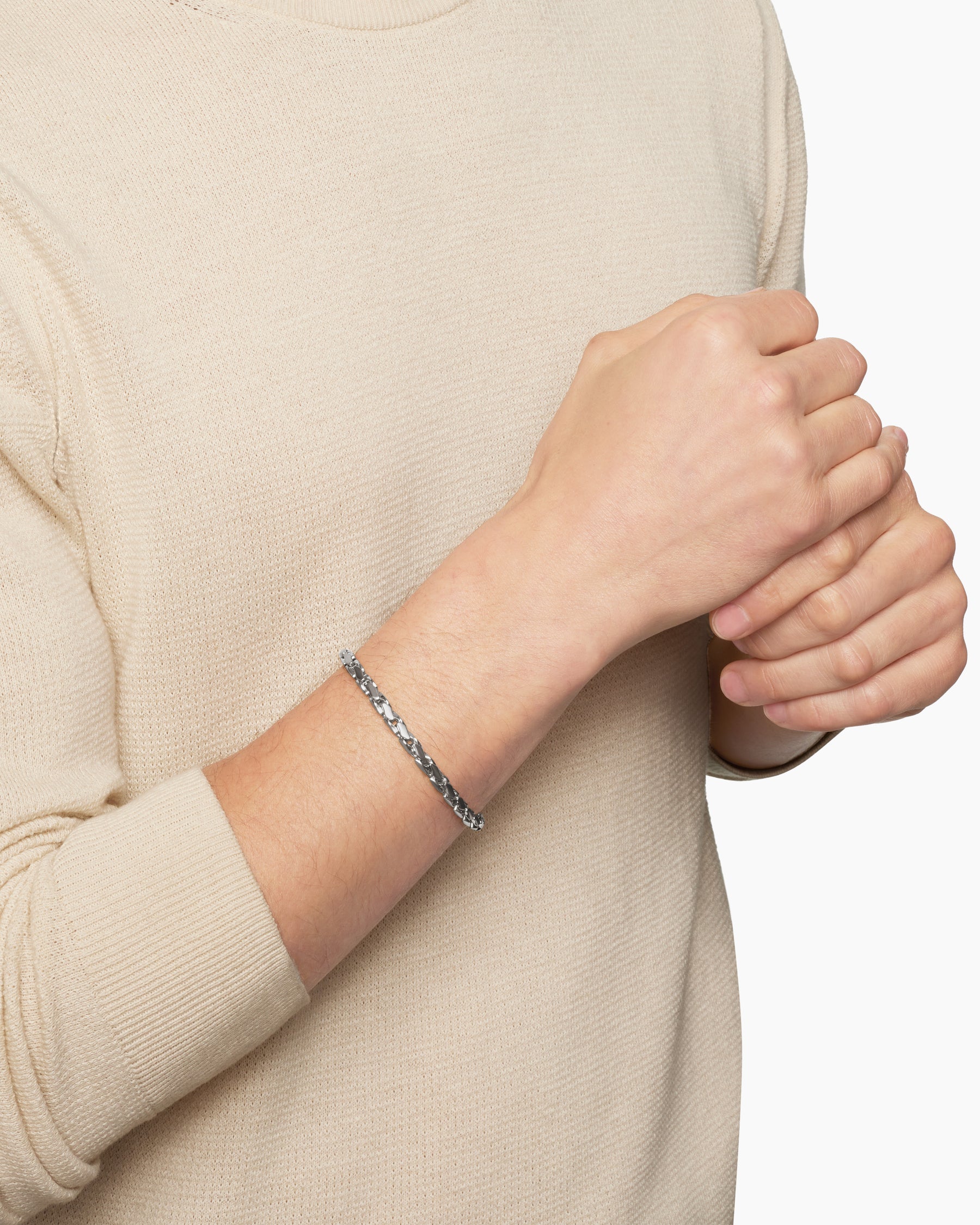 Alternative view of Fluted Chain Bracelet in Sterling Silver, 5mm