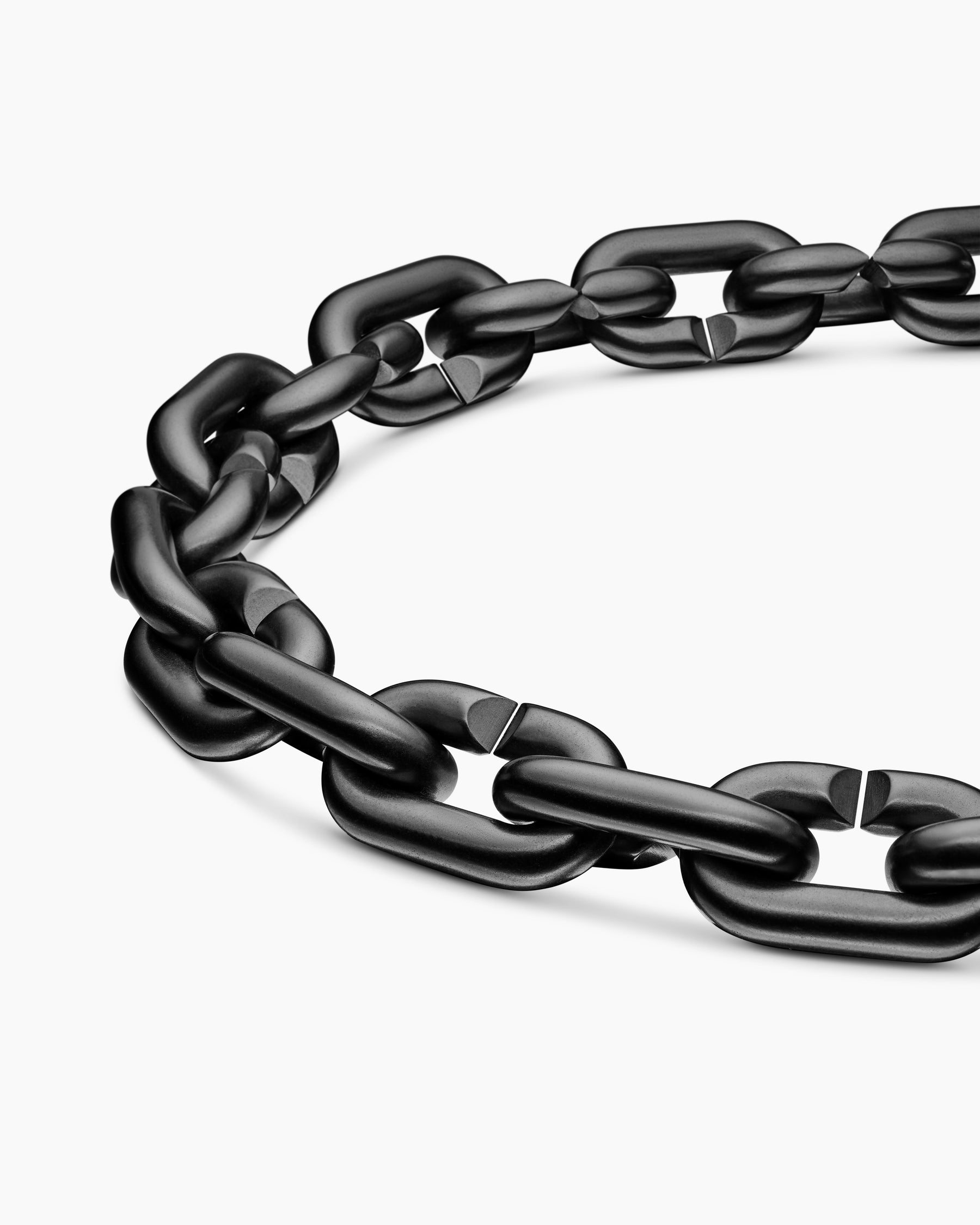Chain Links Bracelet in Black Titanium with 18K Yellow Gold, 10mm - Image 7