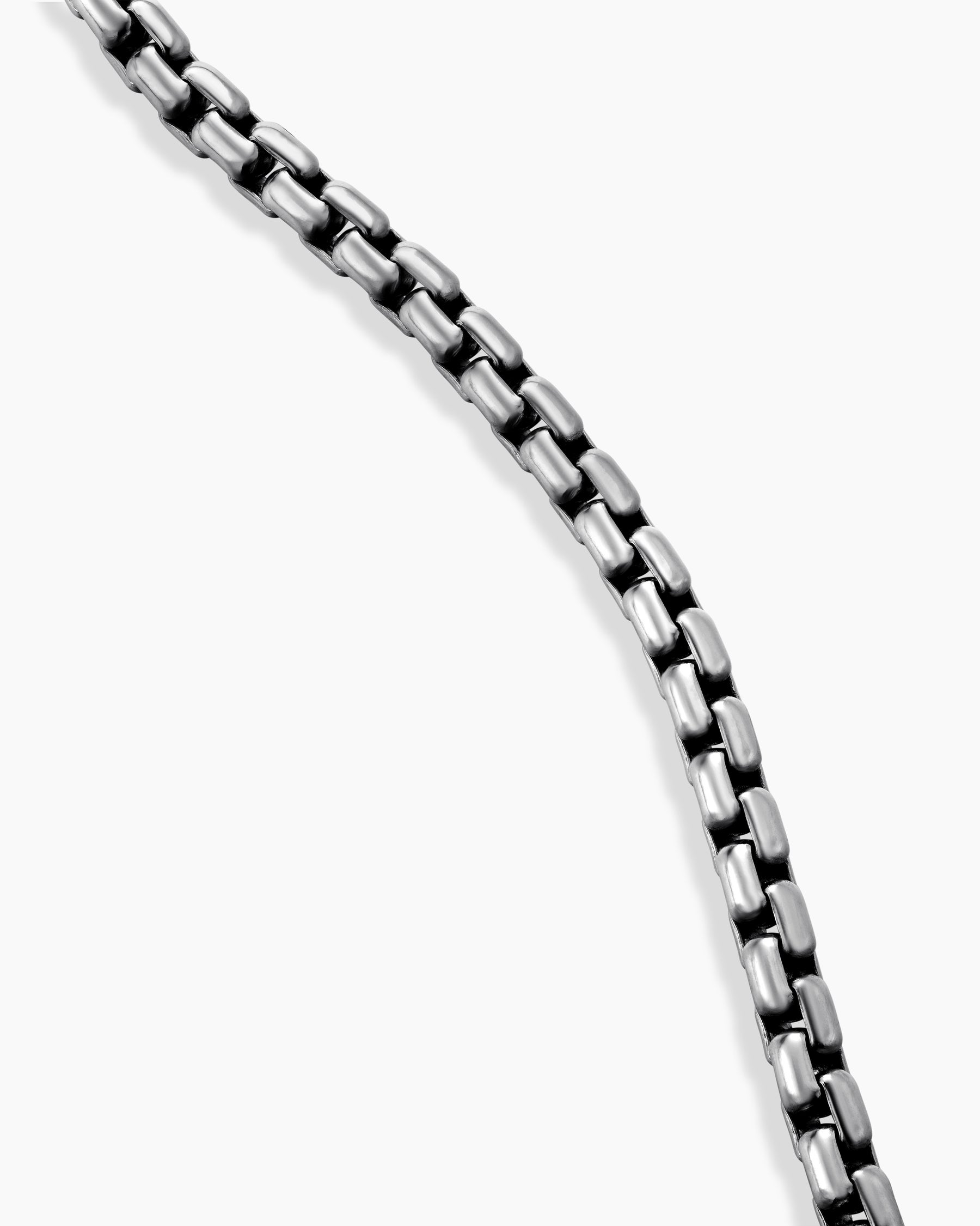 Box Chain Necklace in 18K White Gold, 2.7mm - Image 3