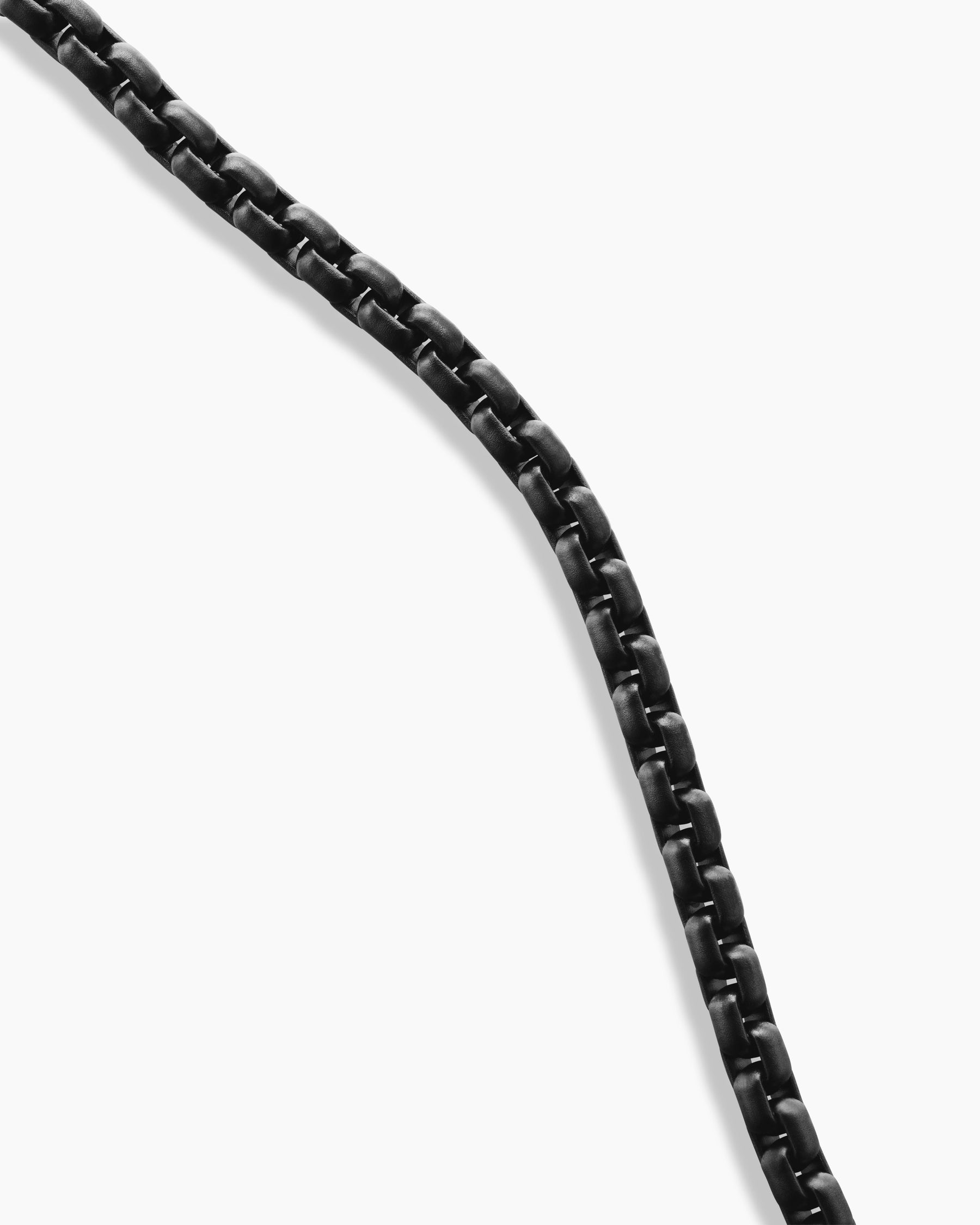 Box Chain Necklace in Stainless Steel, 2.7mm - Image 3