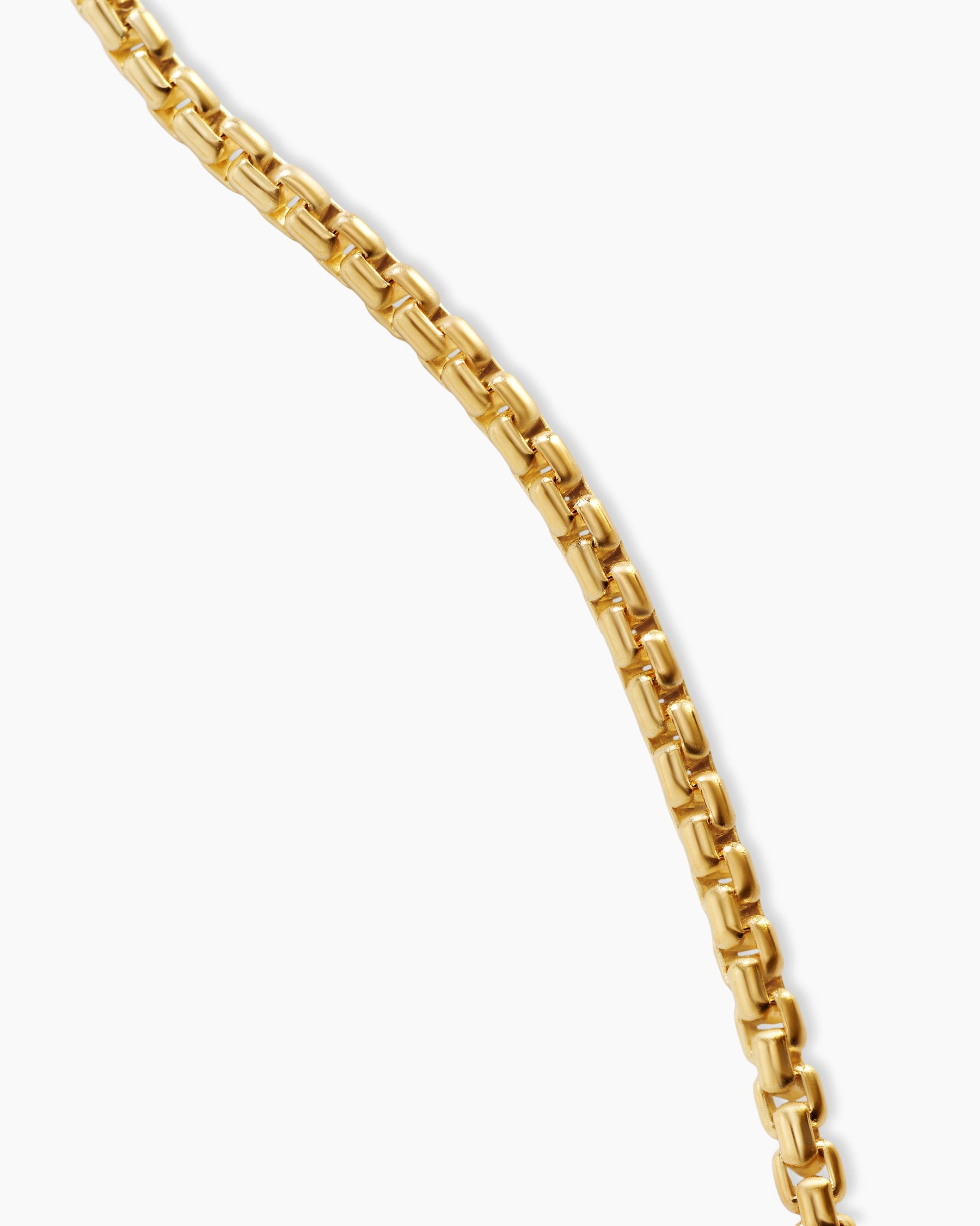 Box Chain Necklace in 18K Yellow Gold, 1mm - Image 3