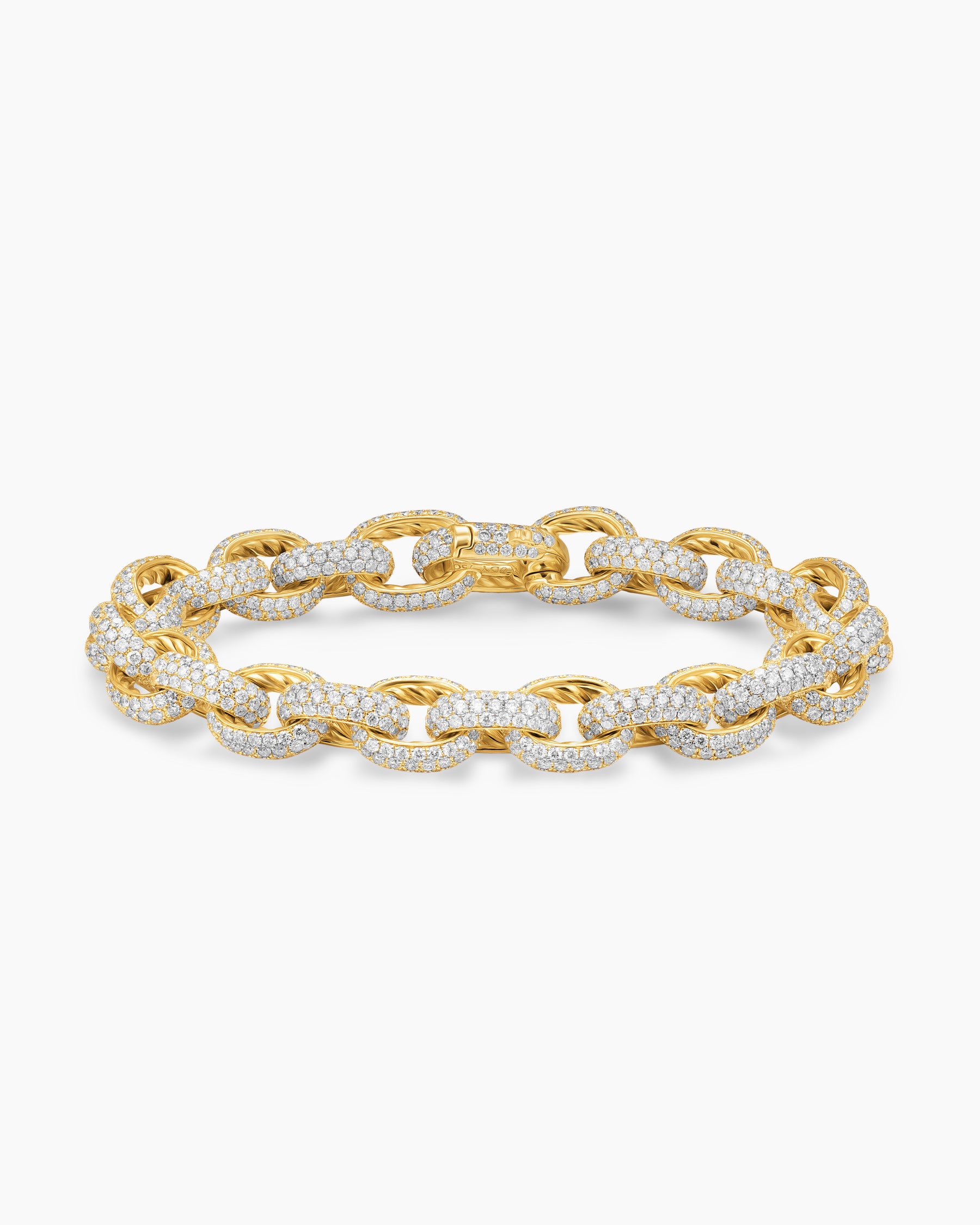 Pavé Oval Chain Bracelet in Yellow Gold with Diamonds