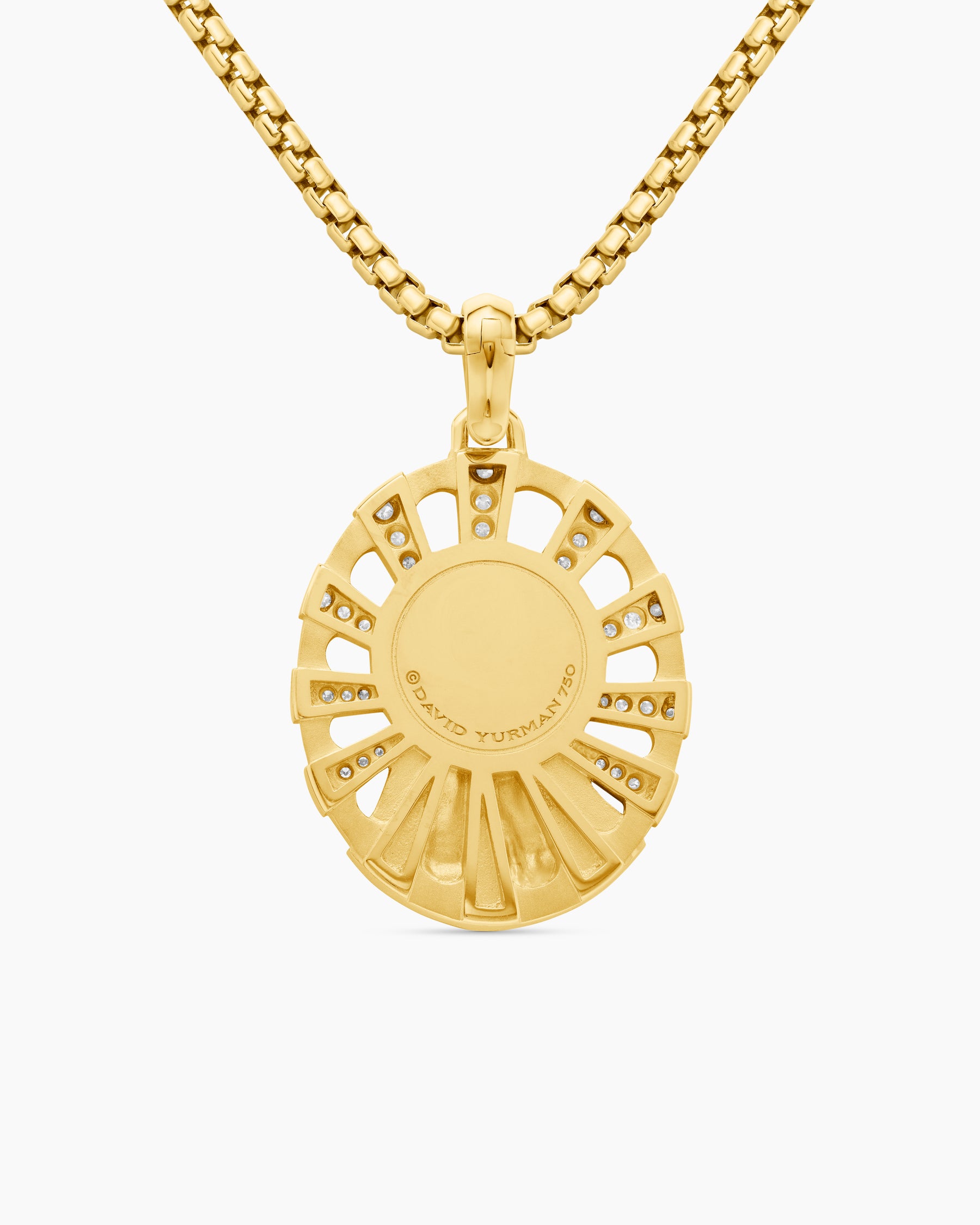 Madonna Amulet in 18K Yellow Gold with Diamonds, 29mm - Image 4
