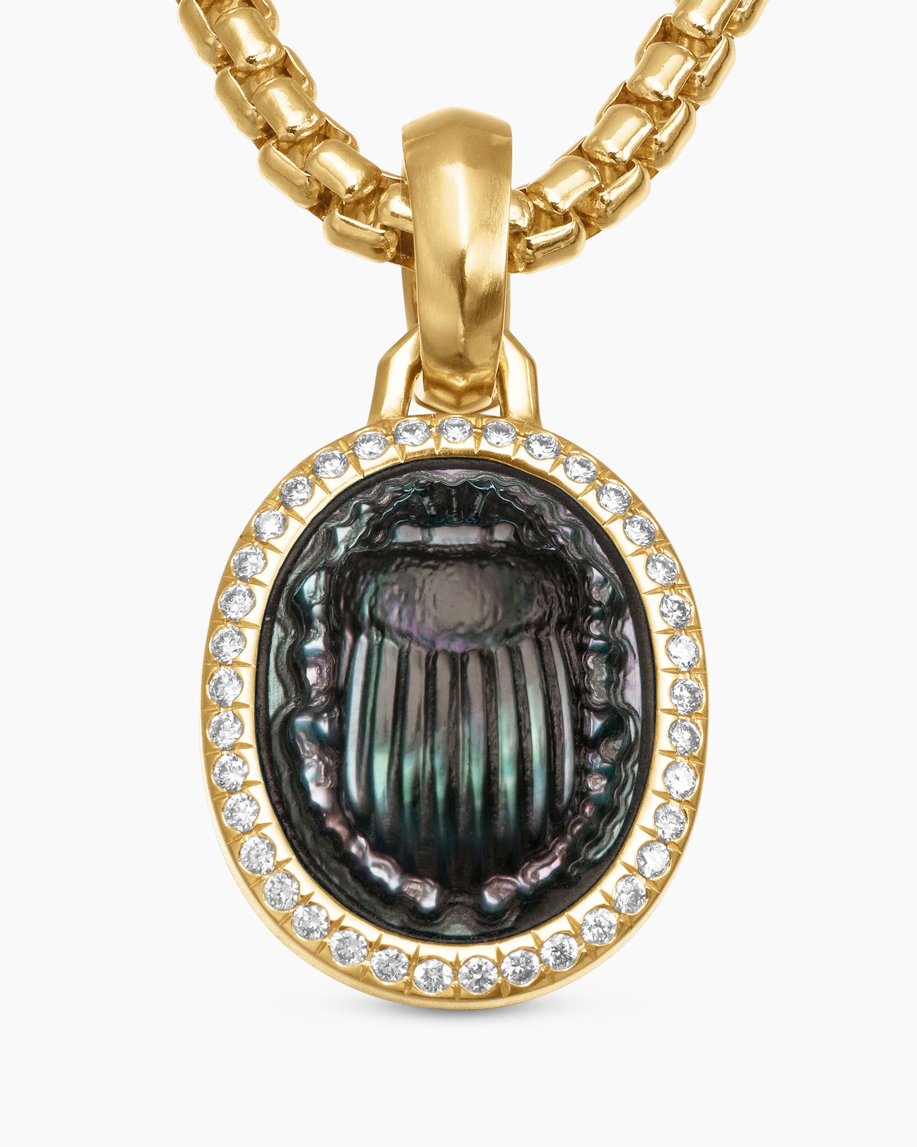 Petrvs Scarab Amulet in 18K Yellow Gold with Black Mother of Pearl and Diamonds, 16.3mm - Image 5