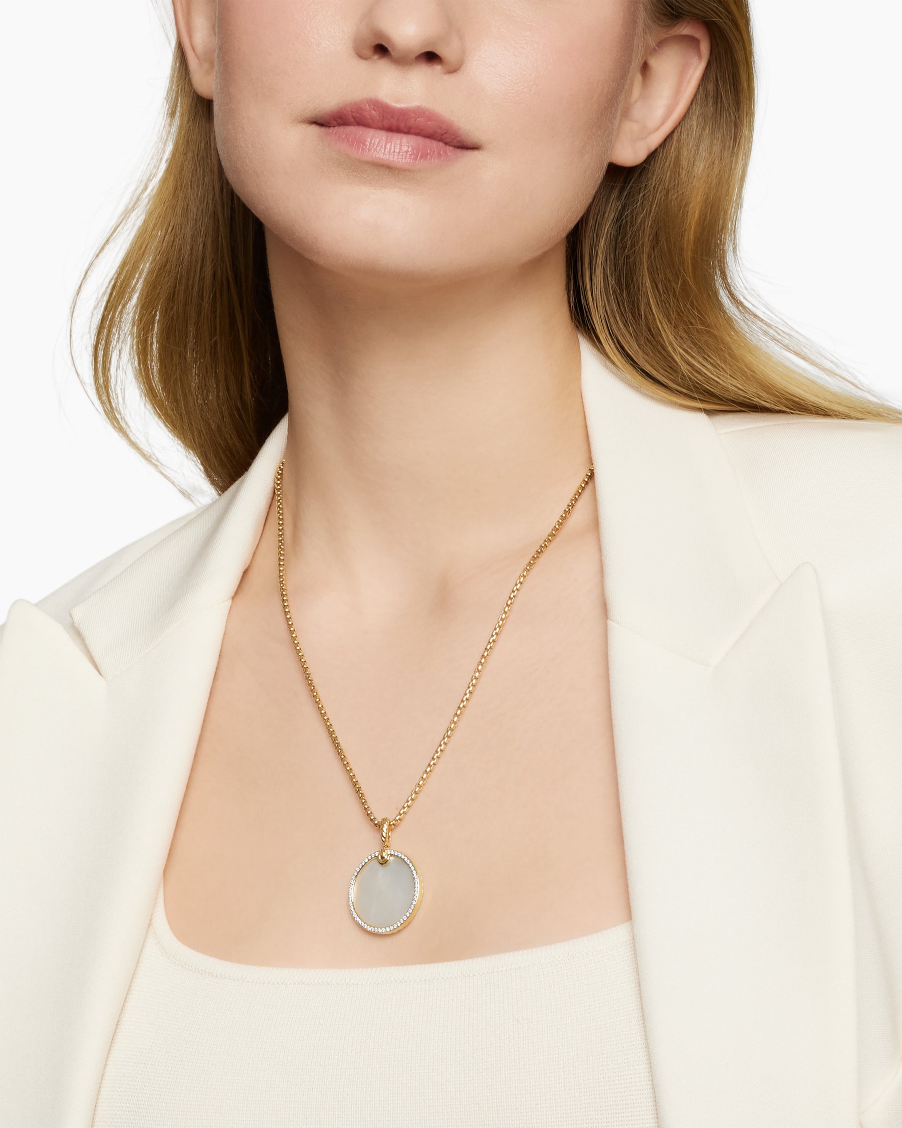 Alternative view of DY Elements Disc Pendant in 18K Yellow Gold with Mother of Pearl and Diamond Rim, 24mm