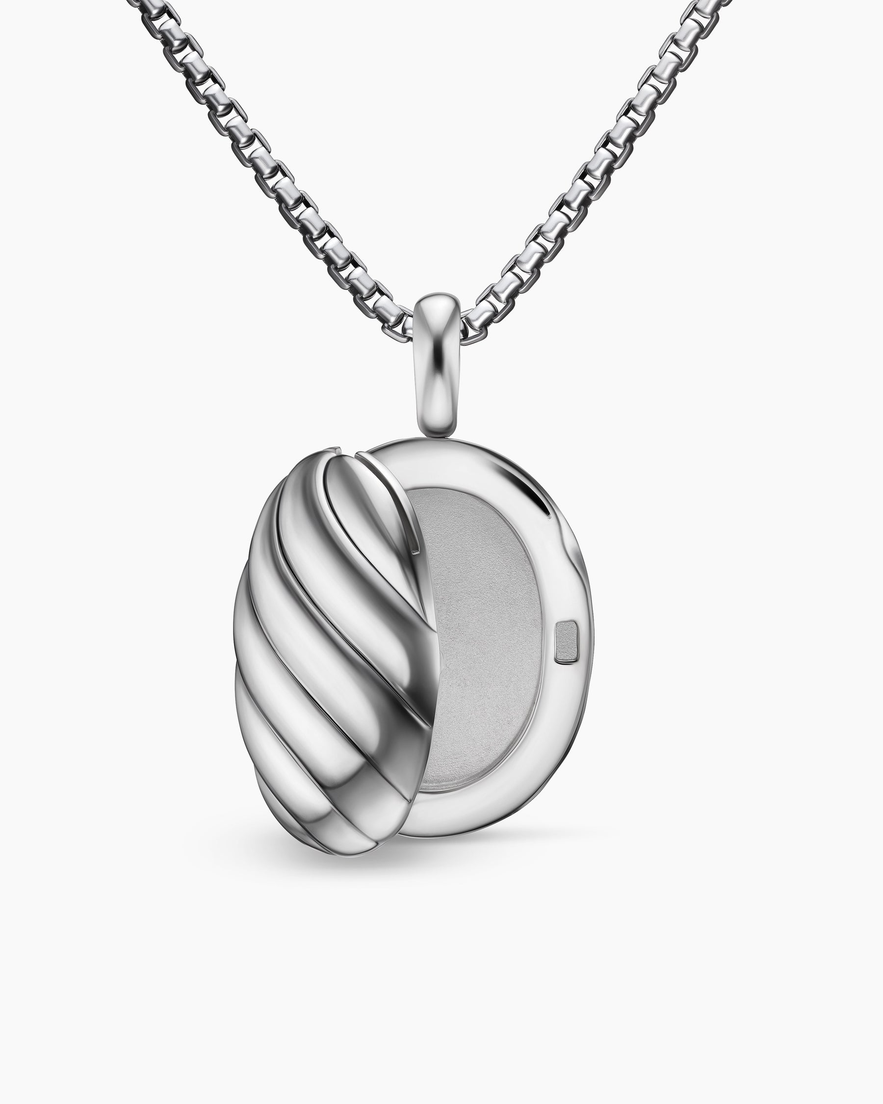 Sculpted Cable Locket in Sterling Silver, 27mm - Image 7