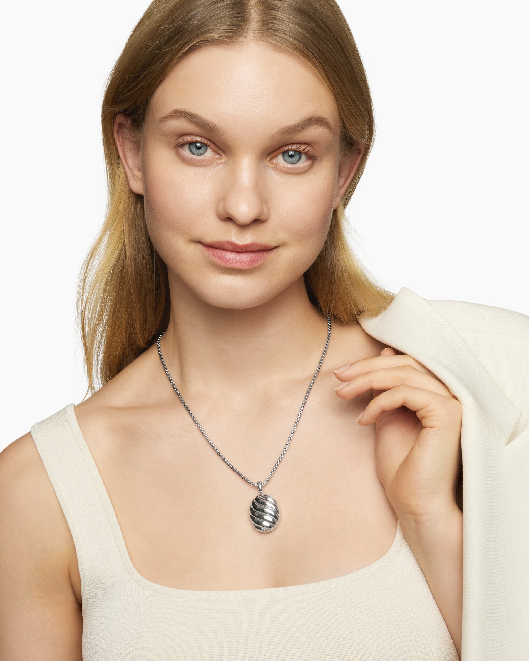 Sculpted Cable Locket in Sterling Silver, 27mm - Image 8