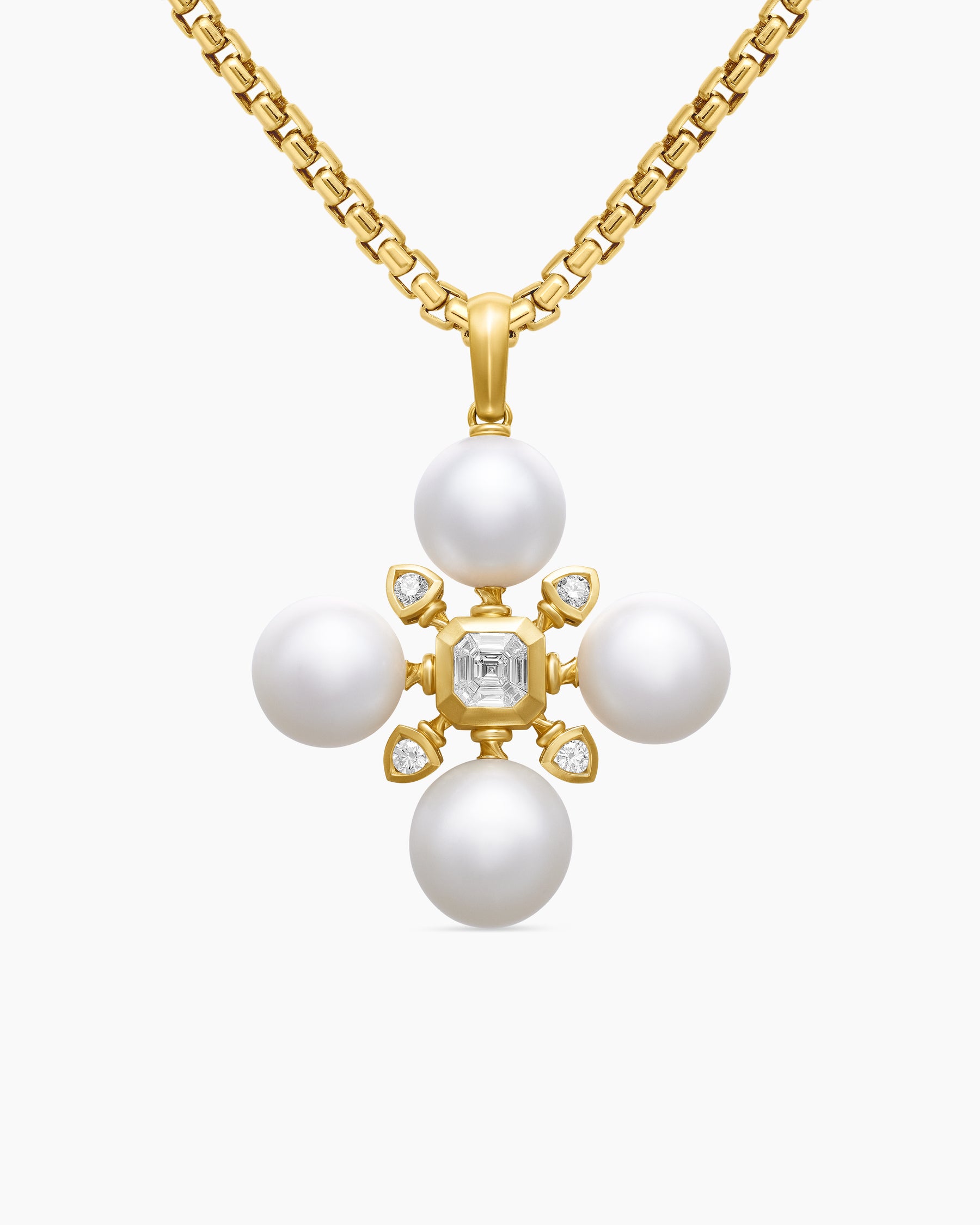 Renaissance Pearl Pendant in 18K Yellow Gold with Pearls and Diamonds, 29.4mm
