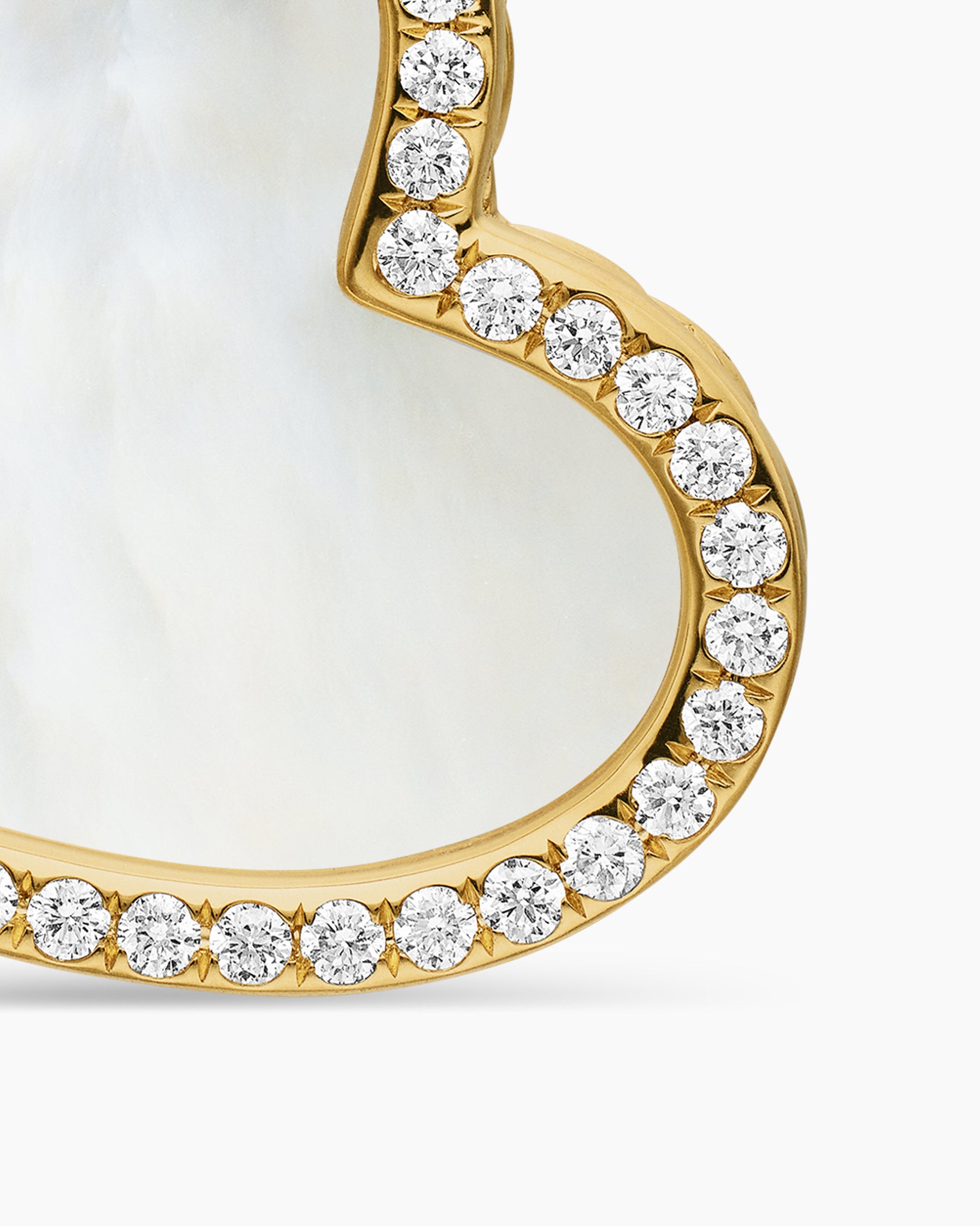 DY Elements Heart Amulet in 18K Yellow Gold with Mother of Pearl and Diamonds, 18.7mm - Image 4