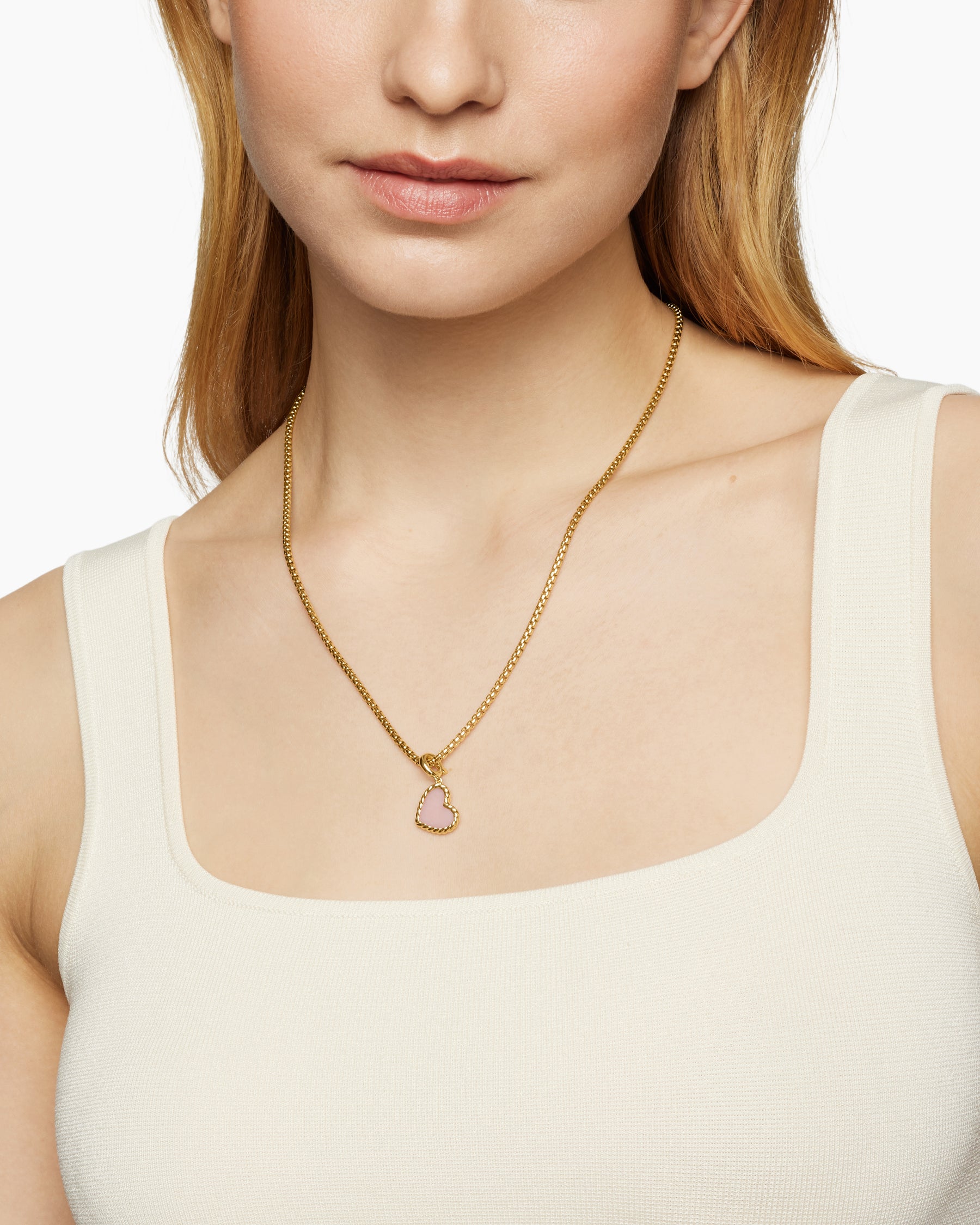Alternative view of DY Elements Heart Amulet in 18K Yellow Gold with Pink Opal, 15.2mm