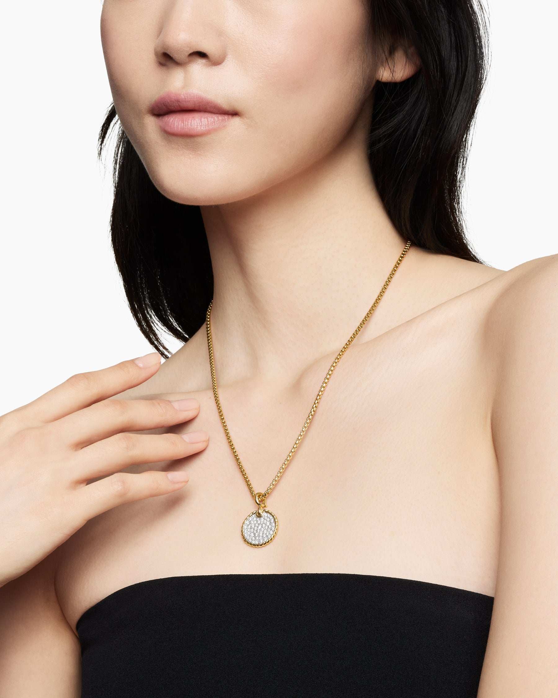 DY Elements Disc Pendant in 18K Yellow Gold with Diamonds, 21.2mm - Image 7