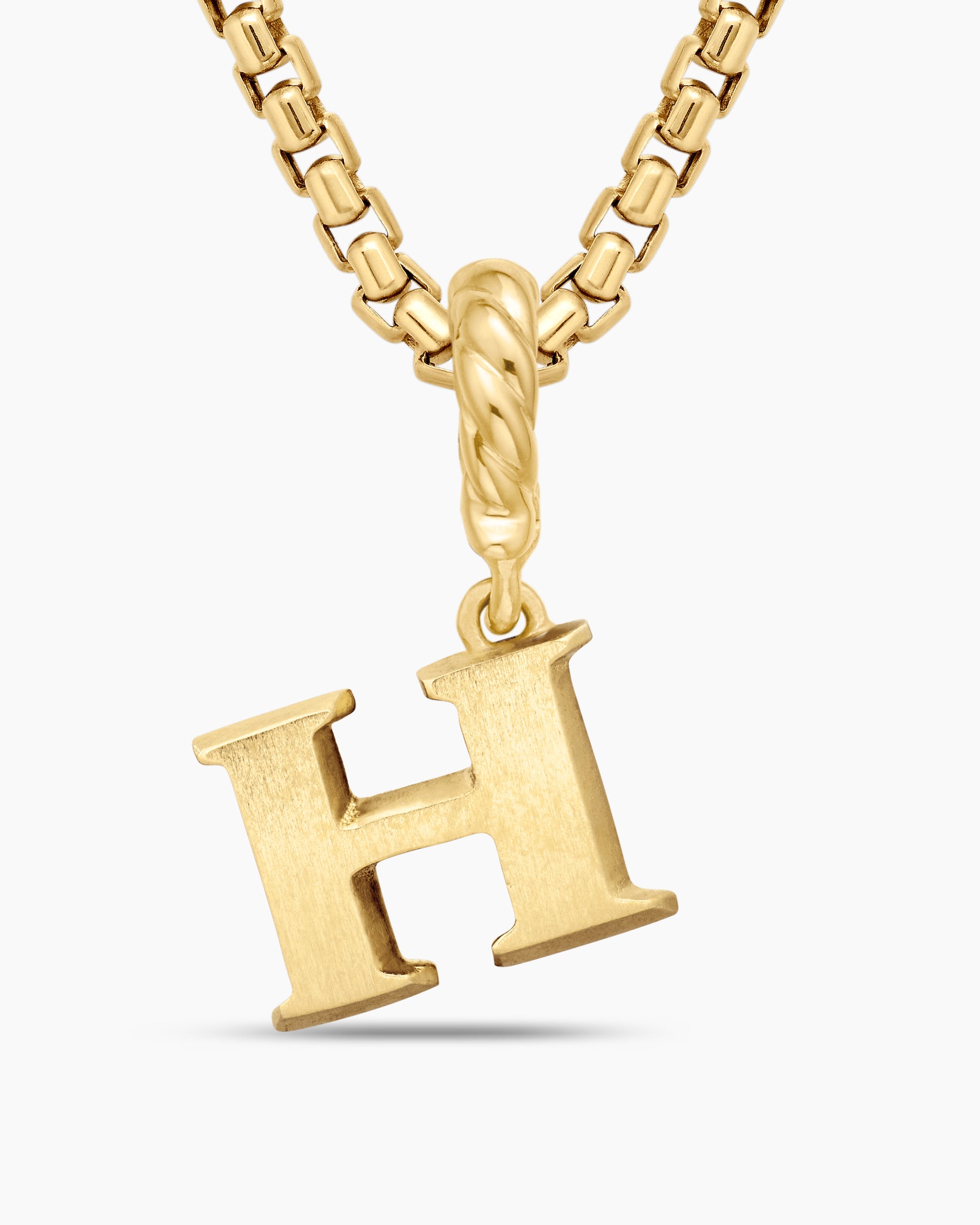 Pavé Initial Pendant in 18K Yellow Gold with Diamond H - Image 6