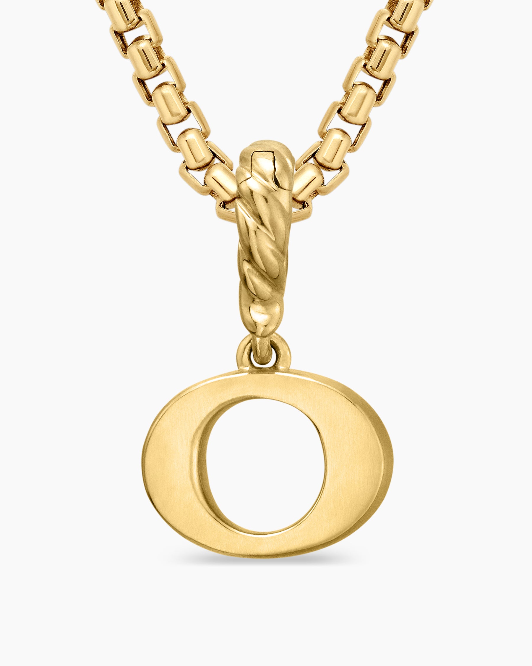 Pavé Initial Pendant in 18K Yellow Gold with Diamond O - Image 6
