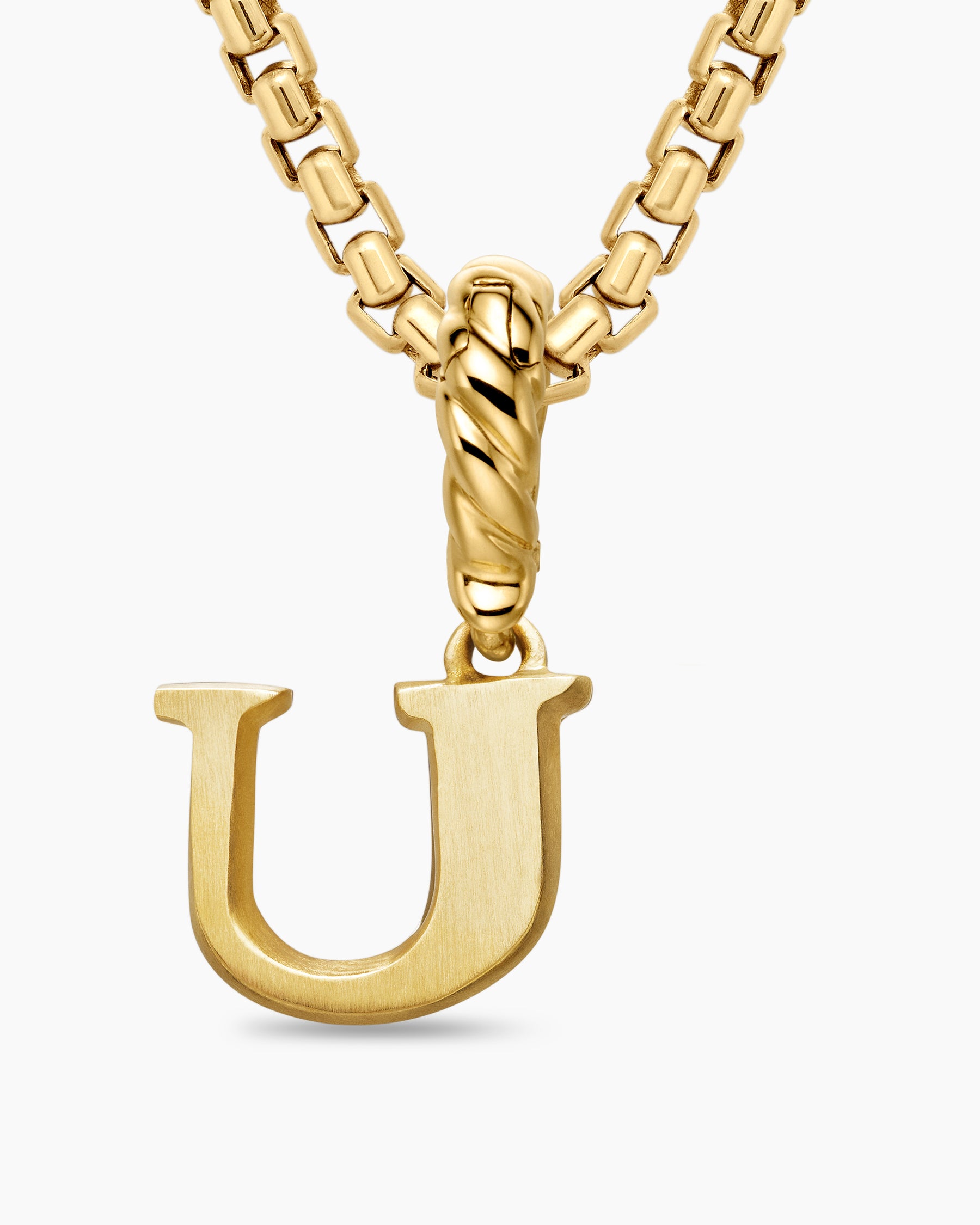 Pavé Initial Pendant in 18K Yellow Gold with Diamond U - Image 6