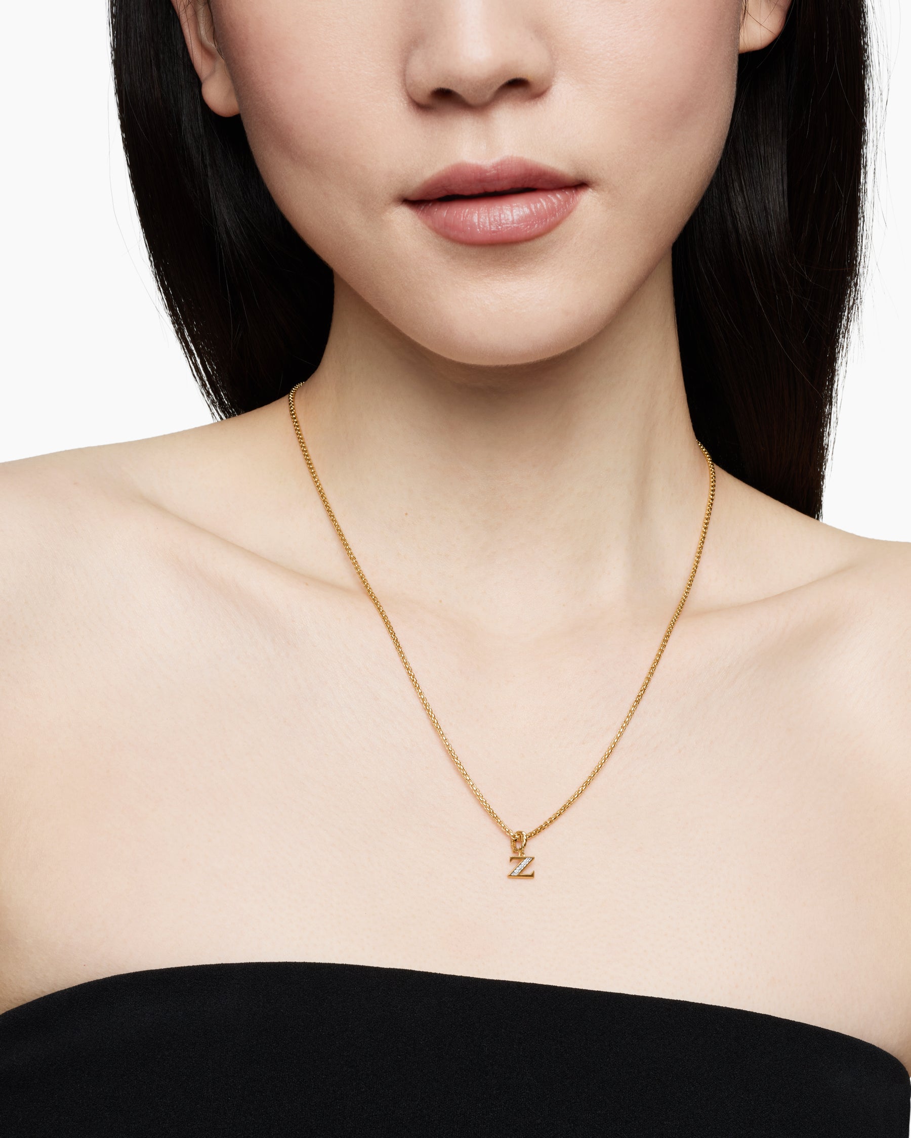 Pavé Initial Pendant in 18K Yellow Gold with Diamond Z - Image 7