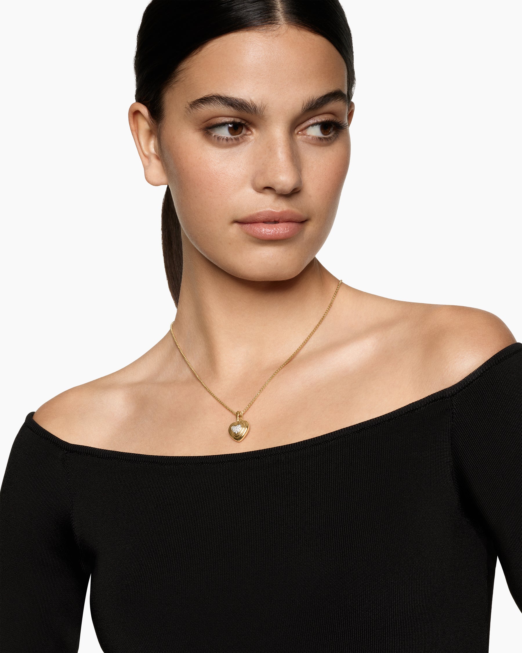 Alternative view of Puffy Heart Amulet in 18K Yellow Gold with Diamonds, 17mm