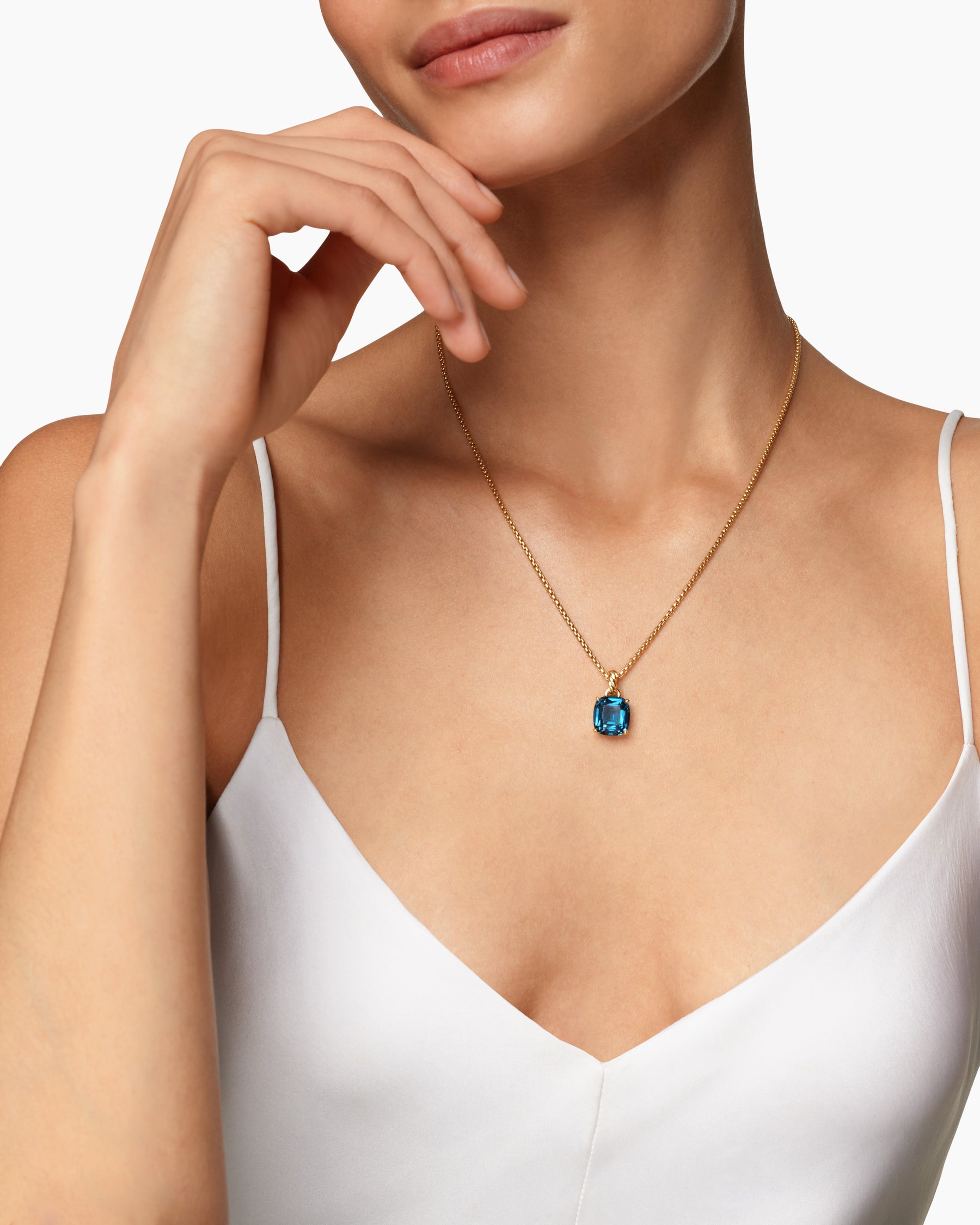 Alternative view of Marbella Pendant in 18K Yellow Gold with Hampton Blue Topaz, 12mm