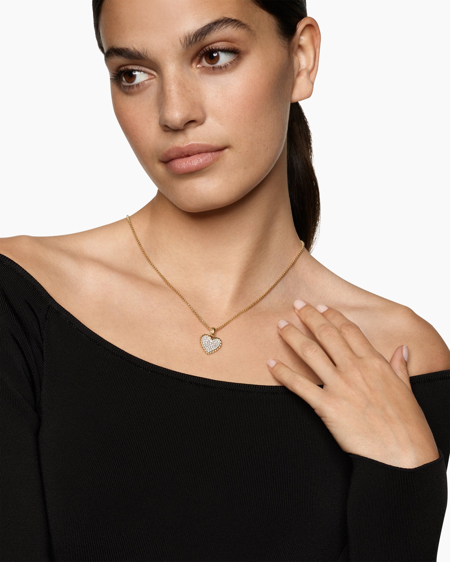 Alternative view of Pavé Heart Amulet in 18K Yellow Gold with Diamonds, 15.6mm