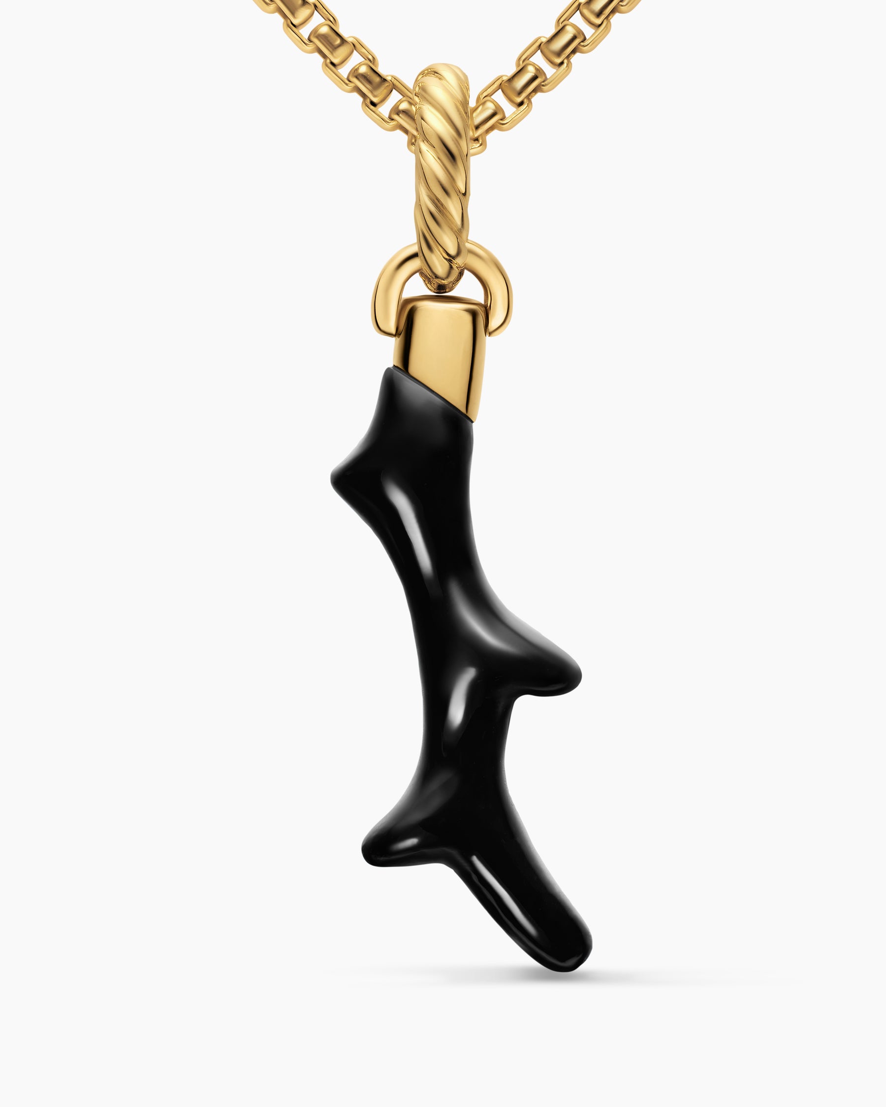 Petite Coral Amulet in 18K Yellow Gold with Black Onyx, 25.2mm - Image 5