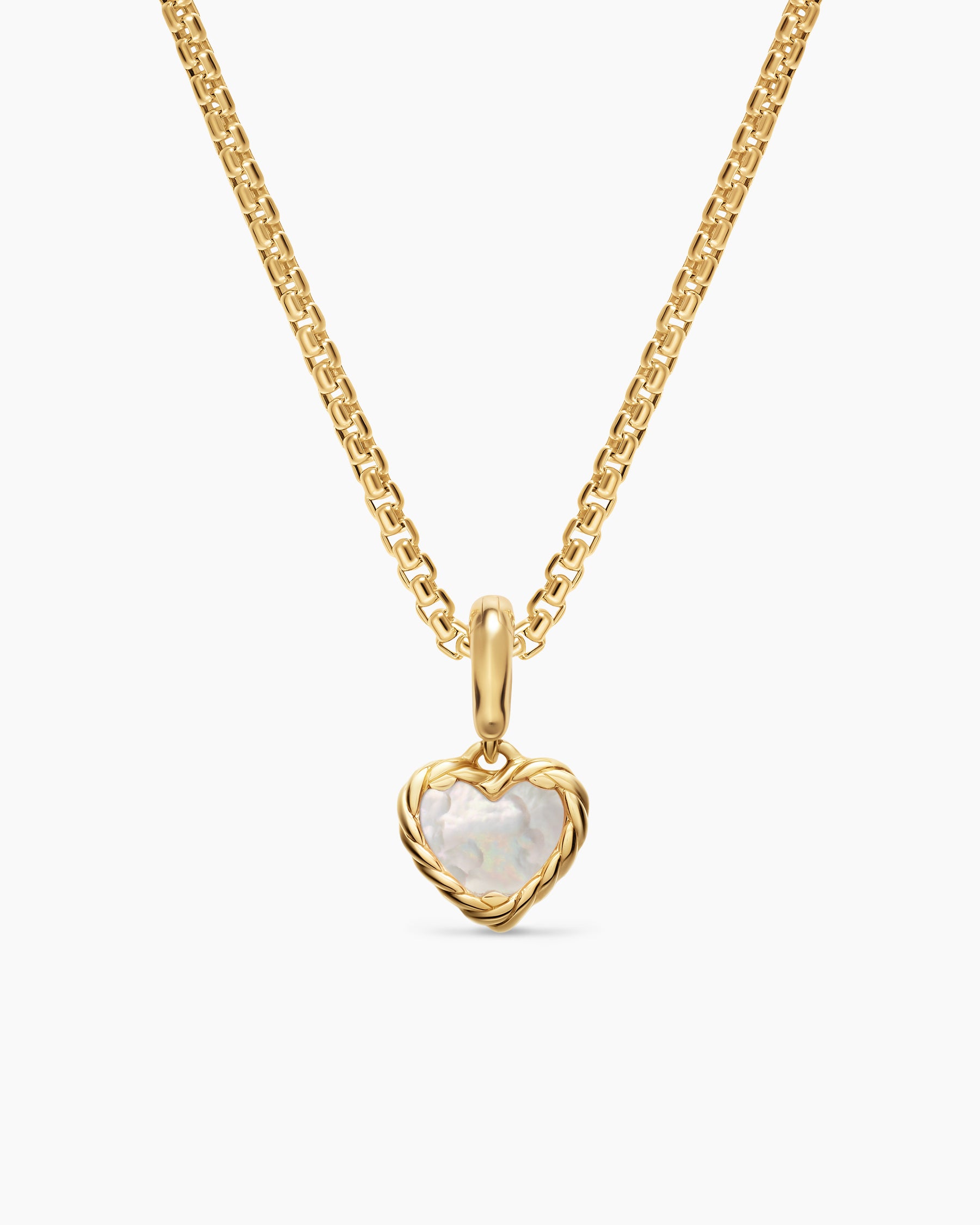 Petite DY Elements Heart Station Pendant in 18K Yellow Gold with Mother of Pearl, 8.2mm - Image 3