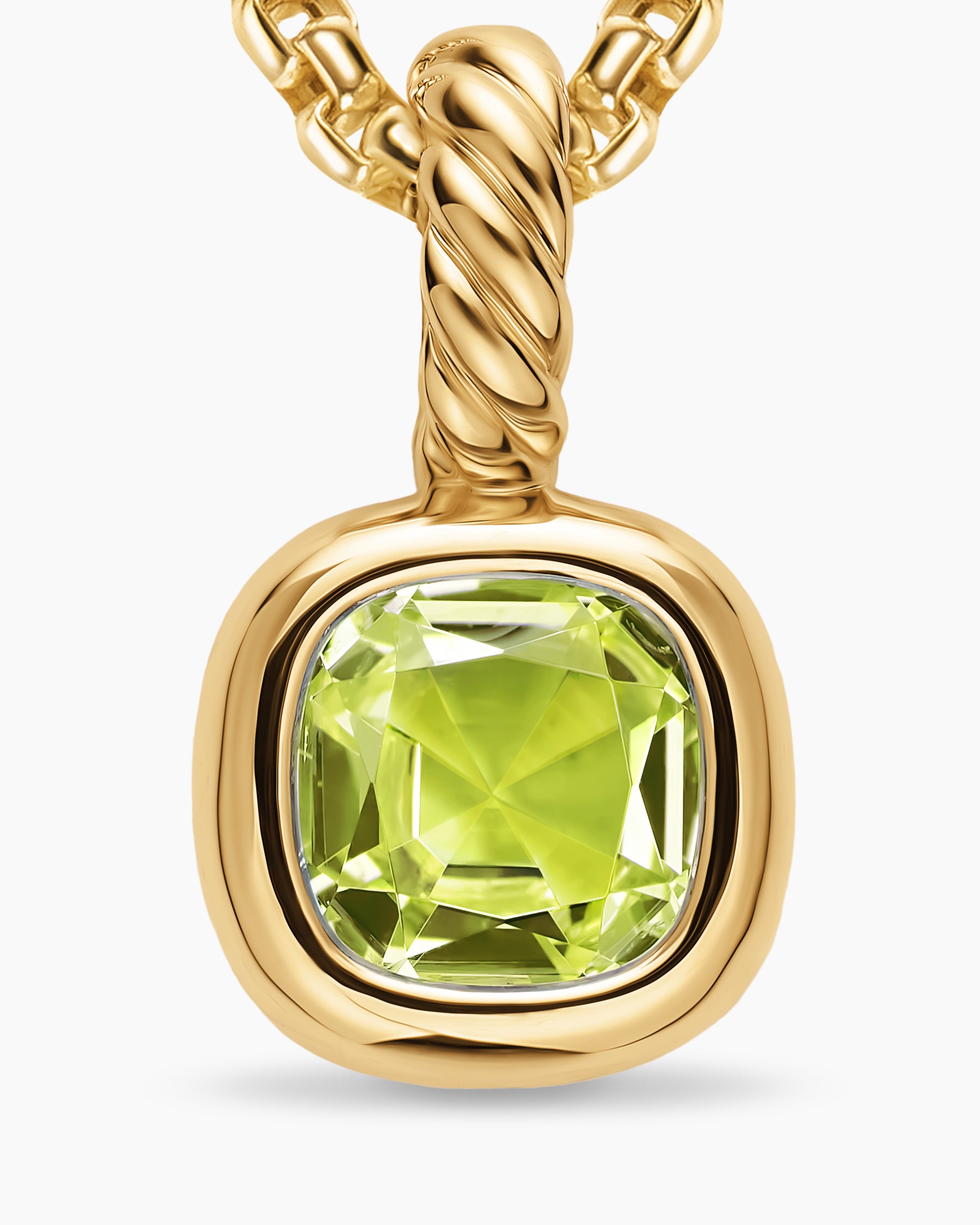 Mini Cushion Cut Amulet in 18K Yellow Gold with Peridot, 5.5mm - Image 5