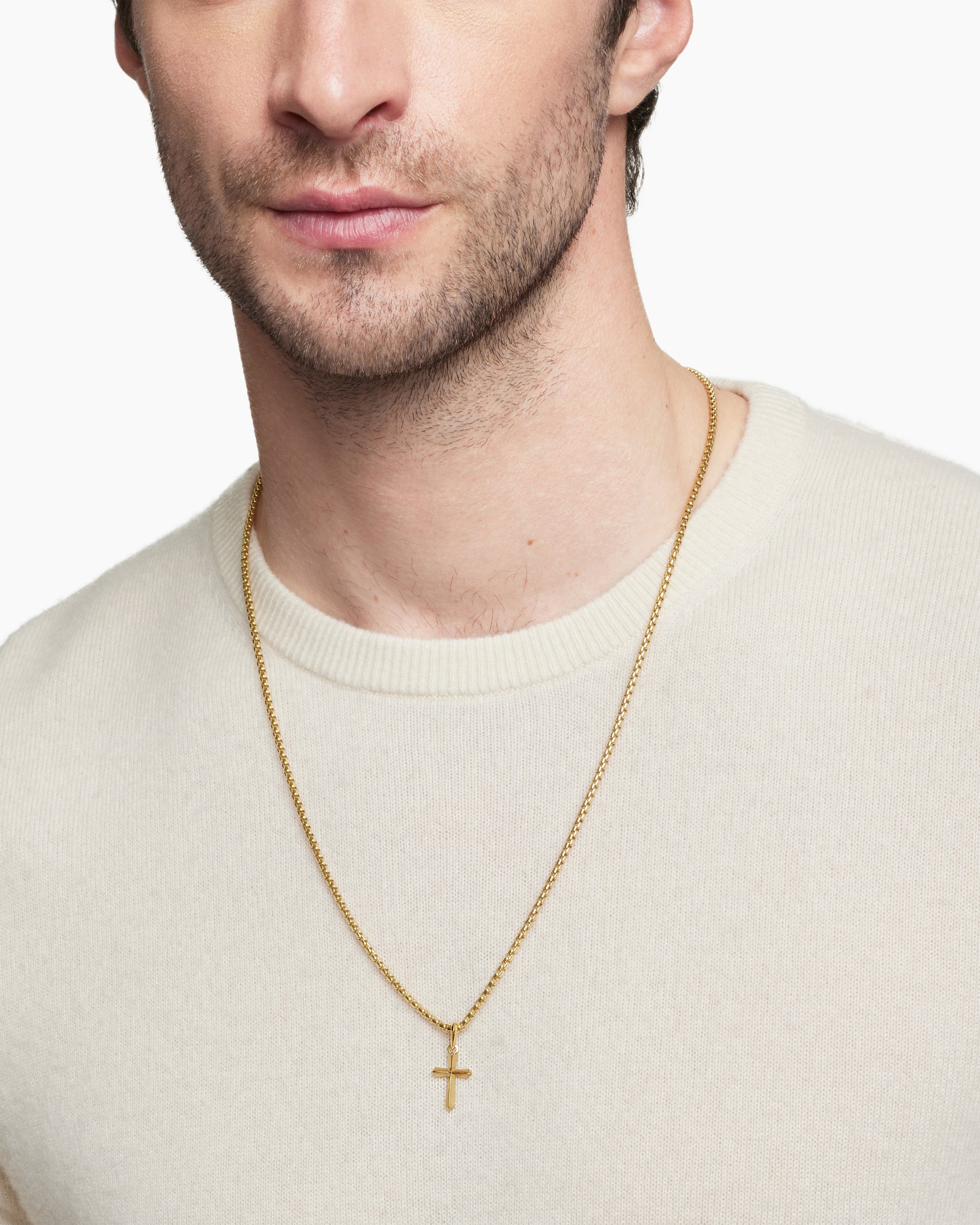 Cross Amulet in 18K Yellow Gold, 19mm - Image 7