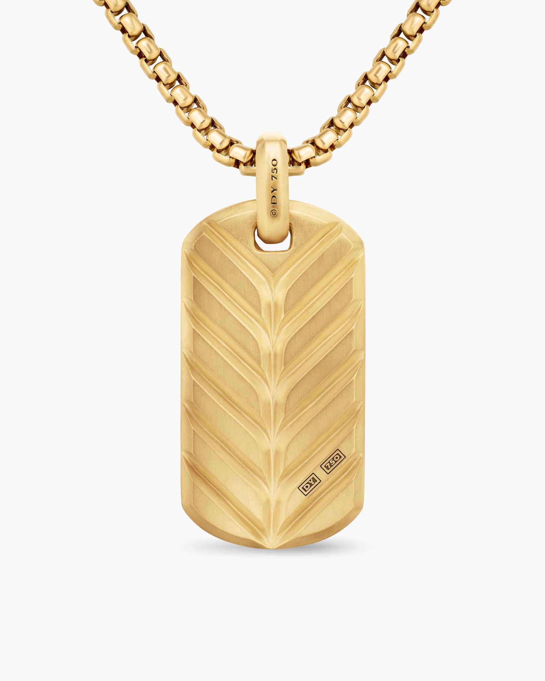 Chevron Tag in 18K Yellow Gold, 35mm - Image 4