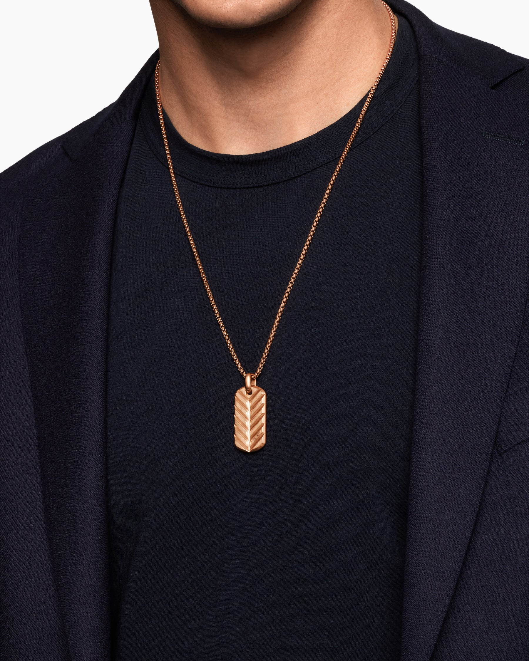 Chevron Tag in 18K Rose Gold, 35mm - Image 7