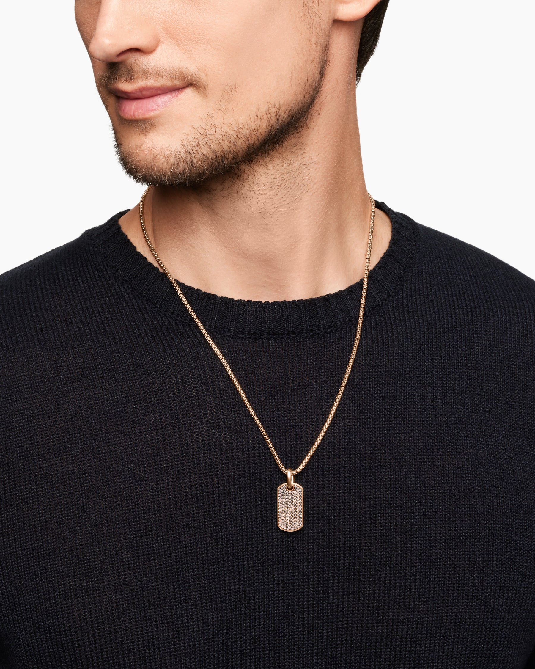 Alternative view of Chevron Tag in 18K Rose Gold with Cognac Diamonds, 27mm
