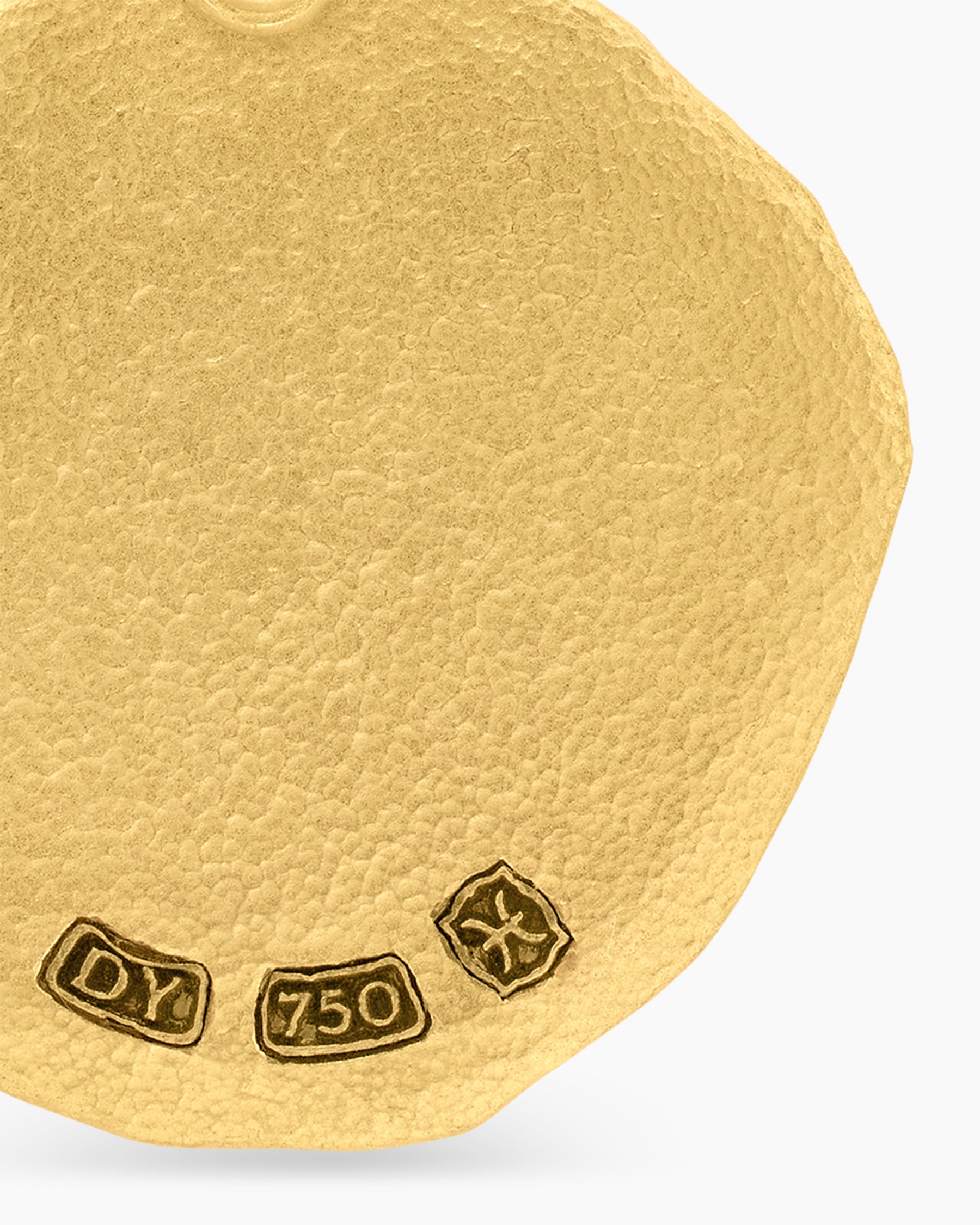 Pisces Amulet in 18K Yellow Gold, 17mm - Image 6