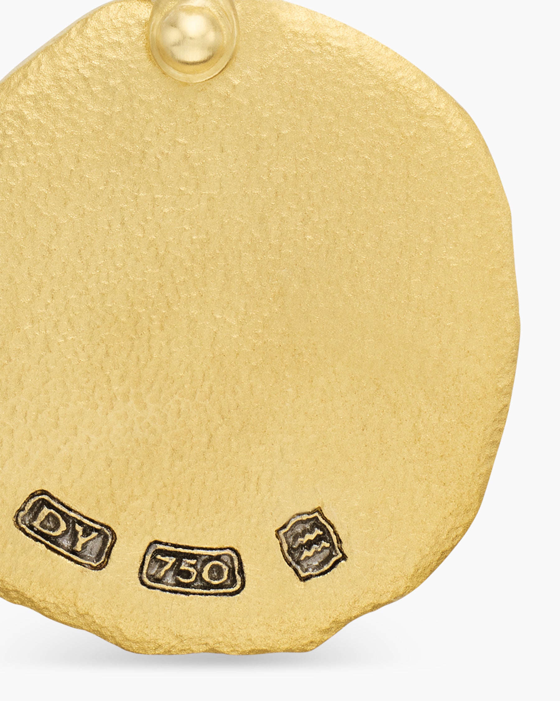 Aquarius Amulet in 18K Yellow Gold, 17mm - Image 6
