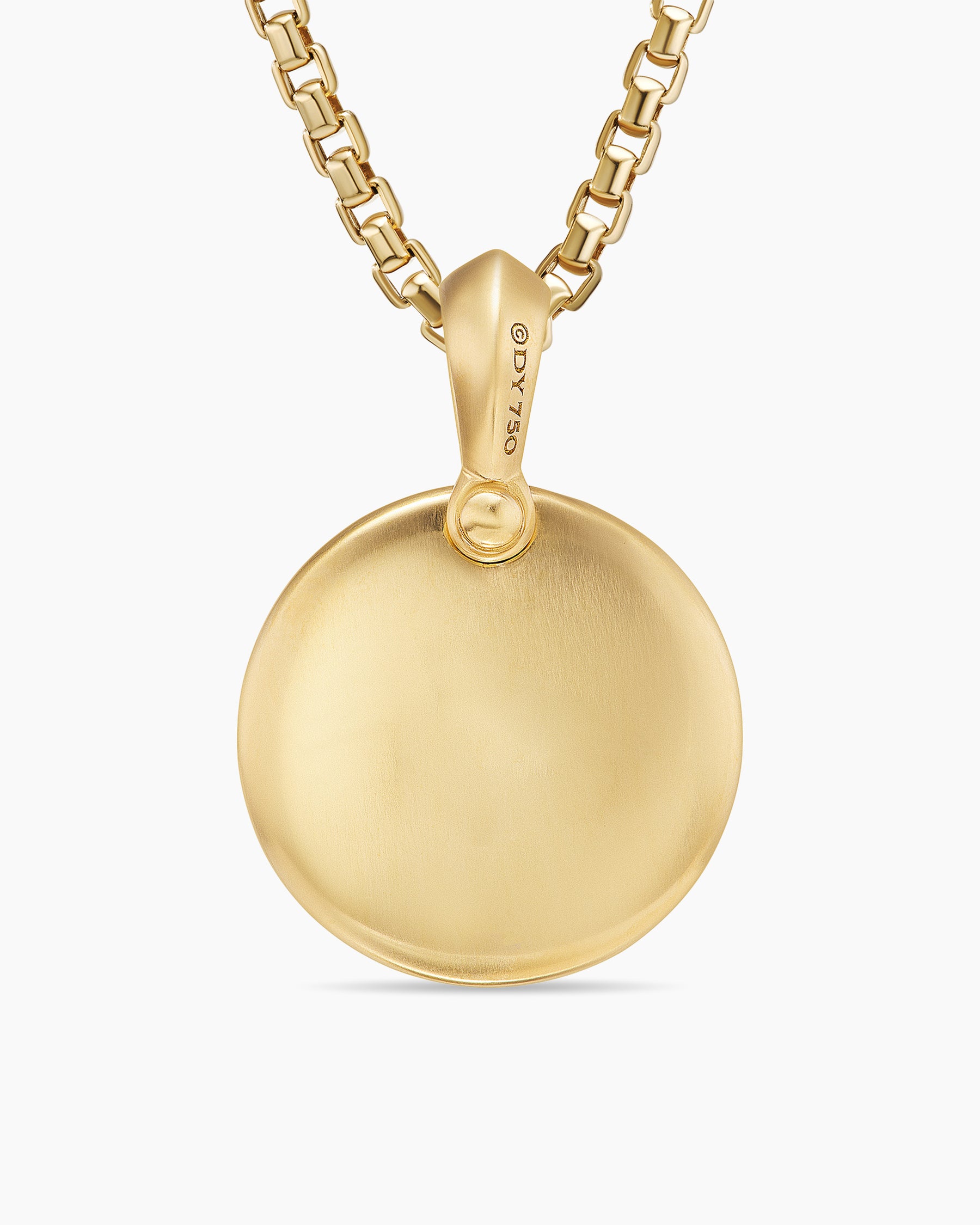 Petrvs Wolf Amulet in 18K Yellow Gold, 21mm - Image 3