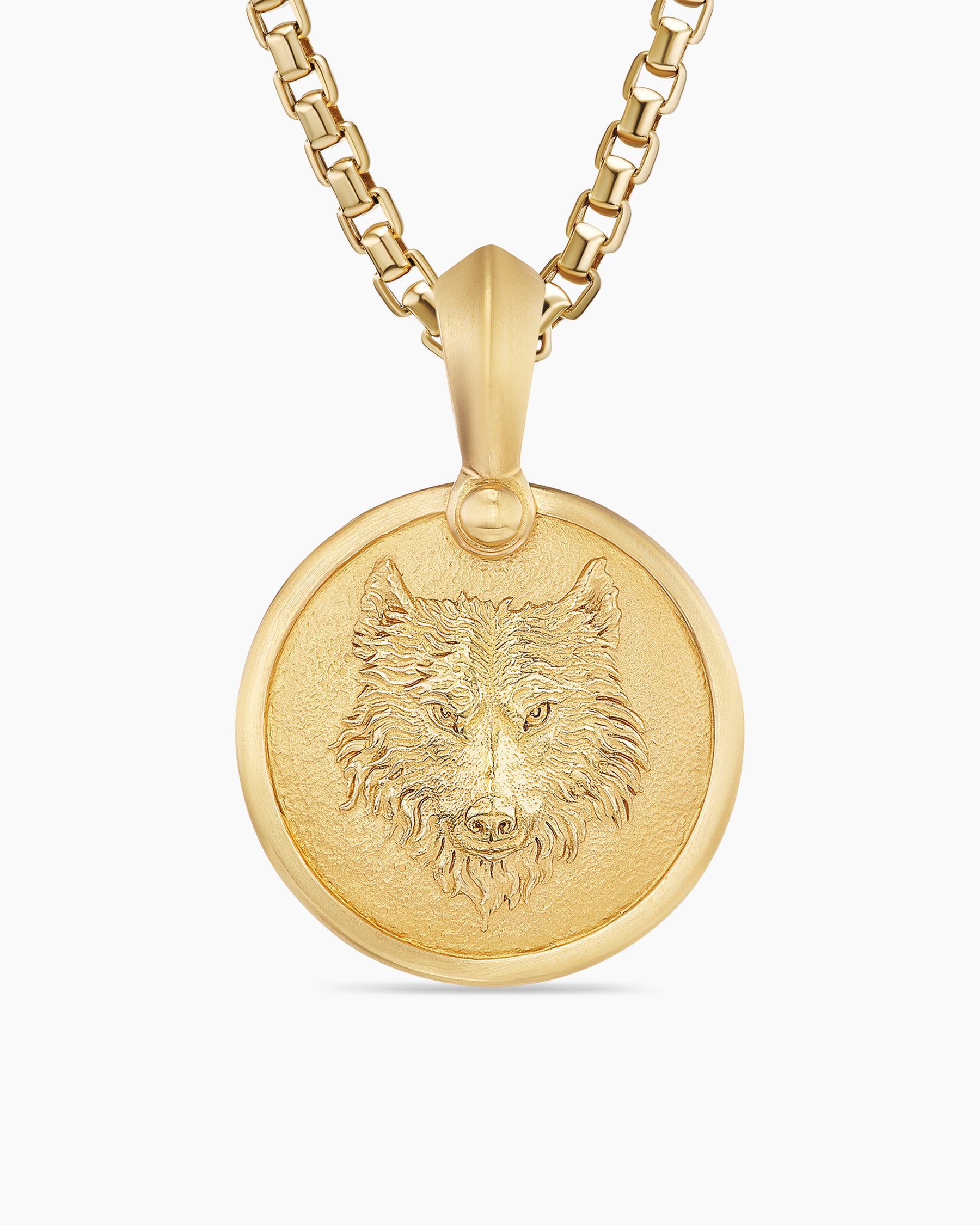 Petrvs Wolf Amulet in 18K Yellow Gold, 21mm