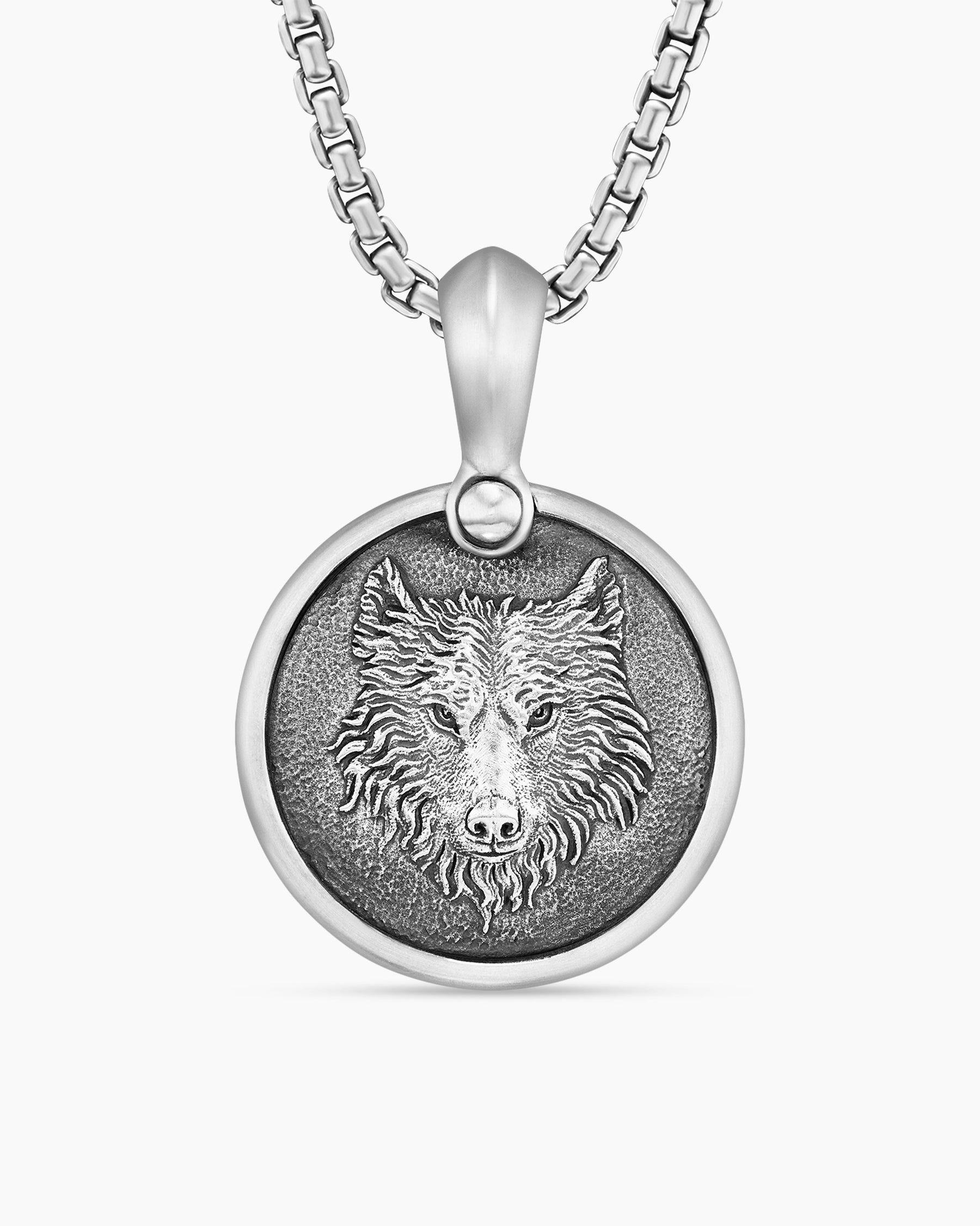 Petrvs Wolf Amulet in Sterling Silver, 21mm