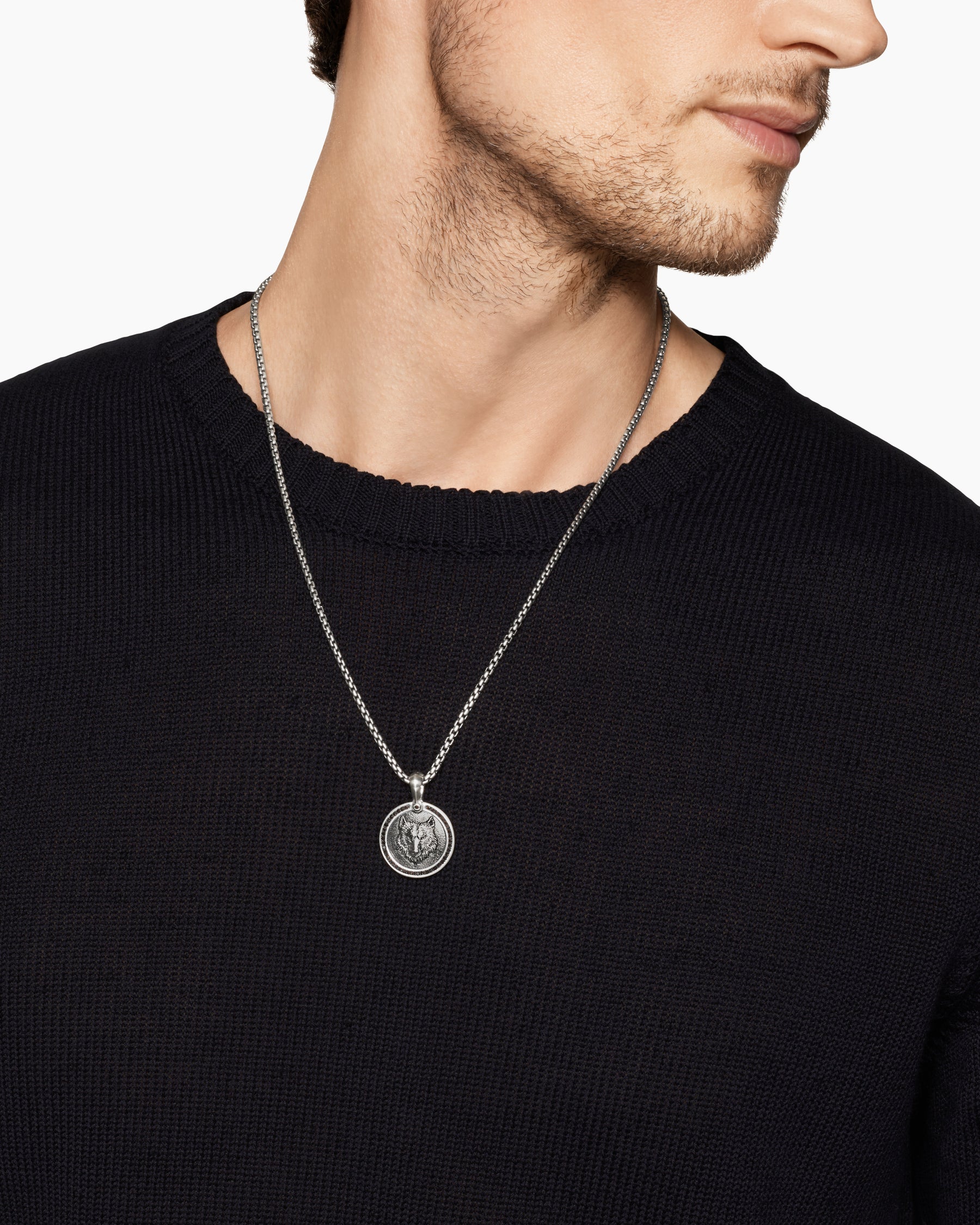 Alternative view of Petrvs Wolf Amulet in Sterling Silver with Black Diamonds, 21mm