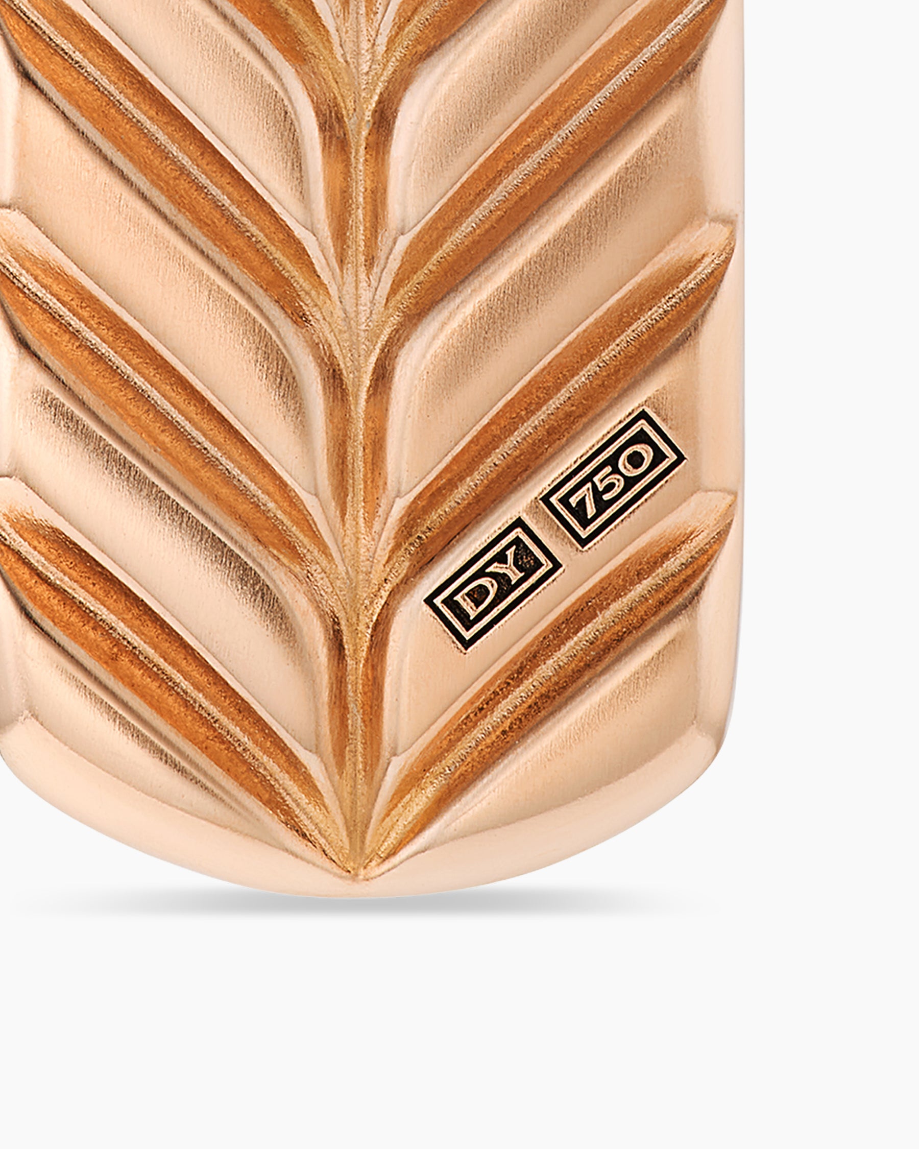 Chevron Tag in 18K Rose Gold, 21mm - Image 6