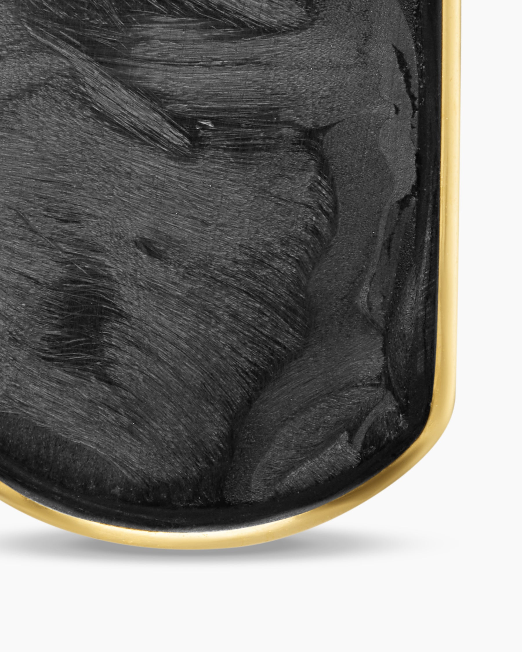 Streamline Tag in 18K Yellow Gold with Forged Carbon, 21.2mm - Image 5