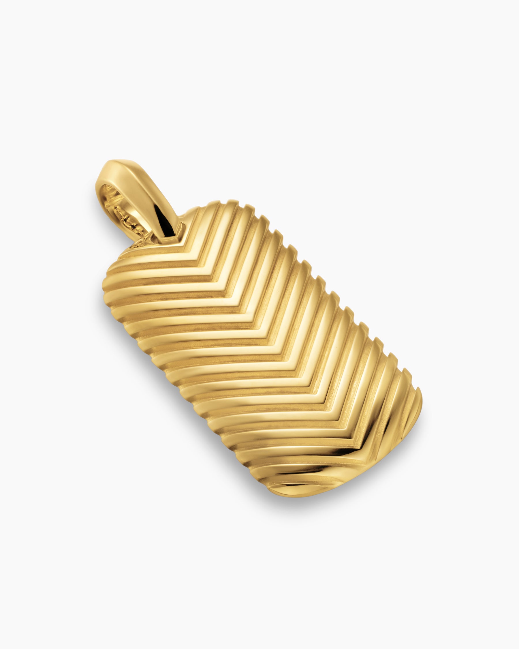 Chevron Tag in 18K Yellow Gold, 34mm - Image 3