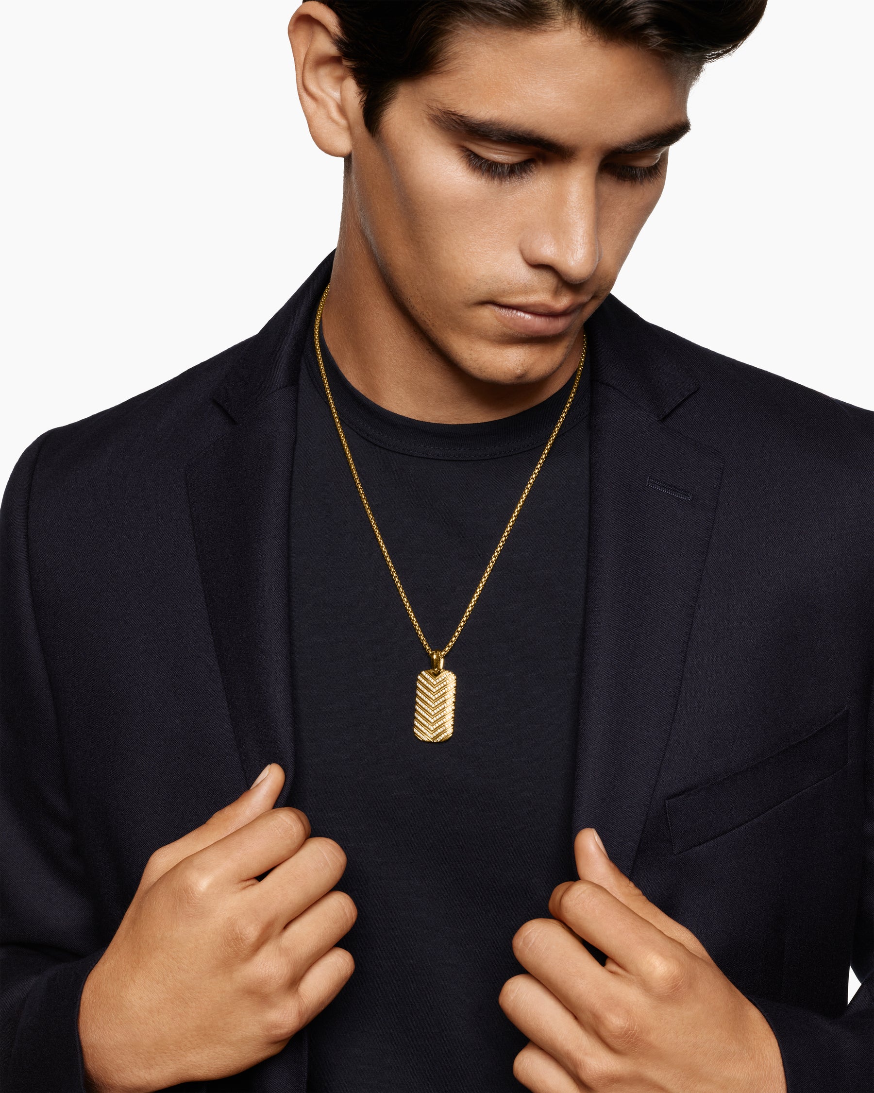 Alternative view of Chevron Tag in 18K Yellow Gold with Diamonds, 34mm