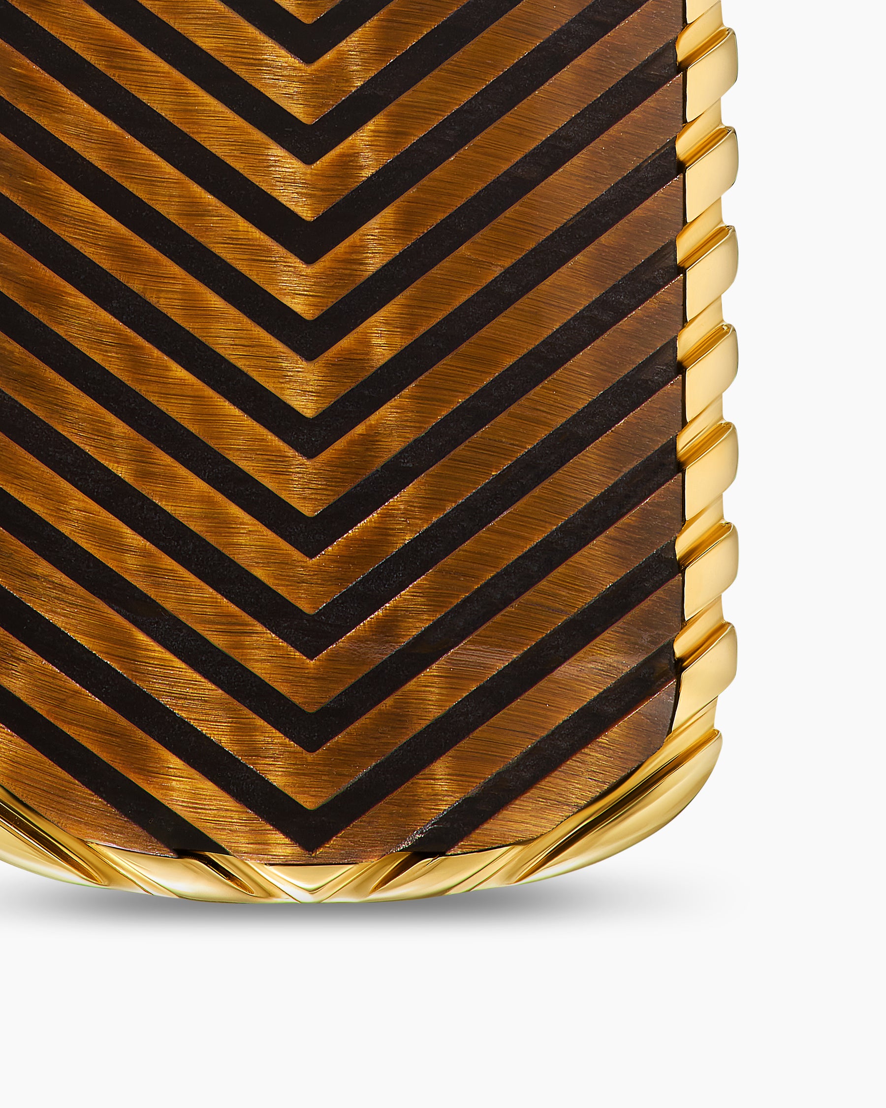 Chevron Tag in 18K Yellow Gold with Tiger's Eye, 34mm - Image 5
