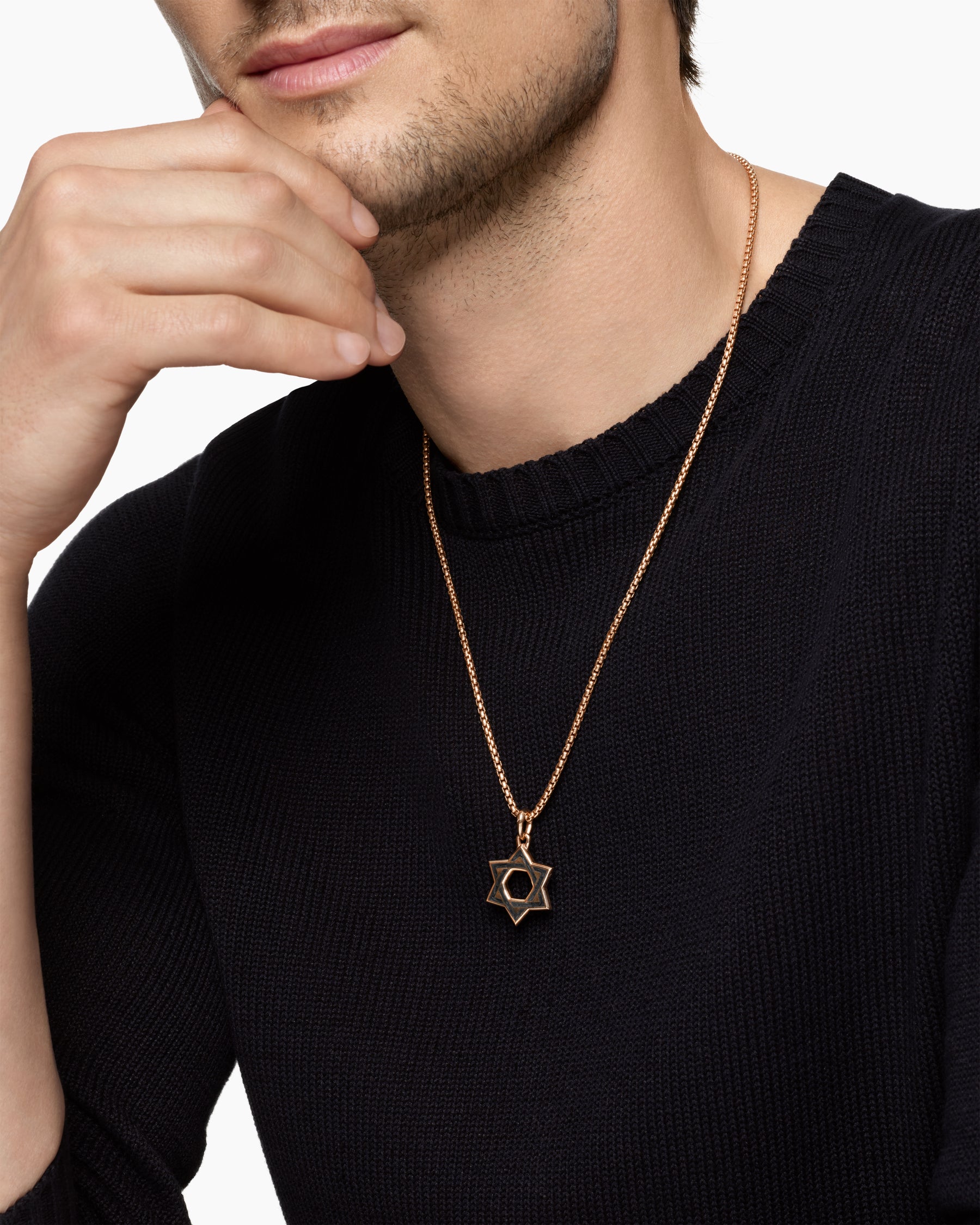 Alternative view of Star of David Amulet in 18K Rose Gold with Forged Carbon, 25mm