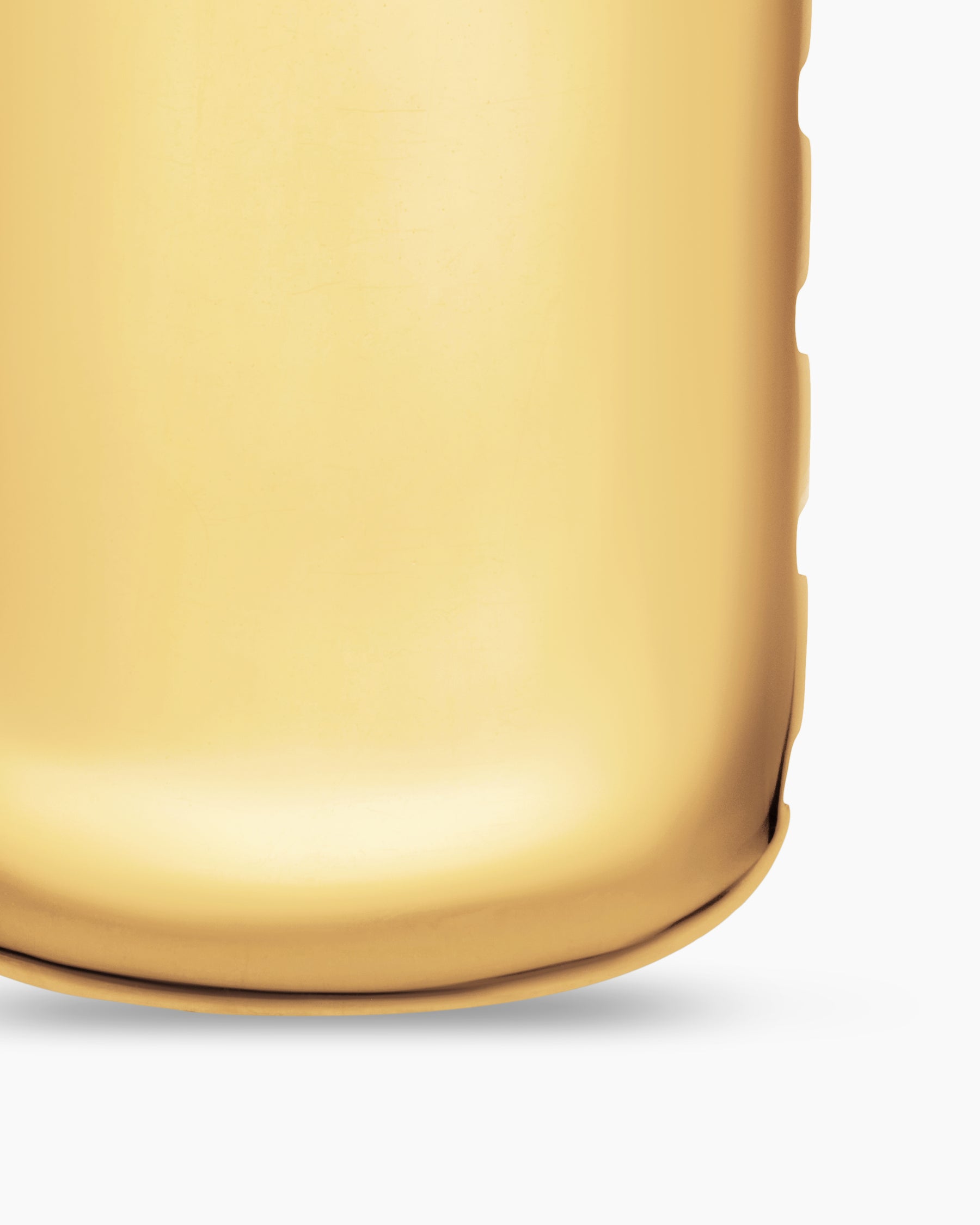 Chevron Tag in 18K Yellow Gold, 27mm - Image 6