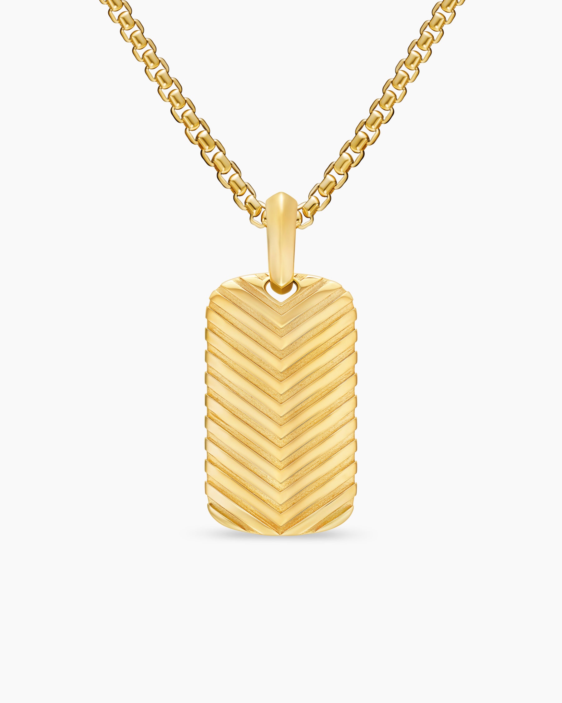 Chevron Tag in 18K Yellow Gold, 27mm