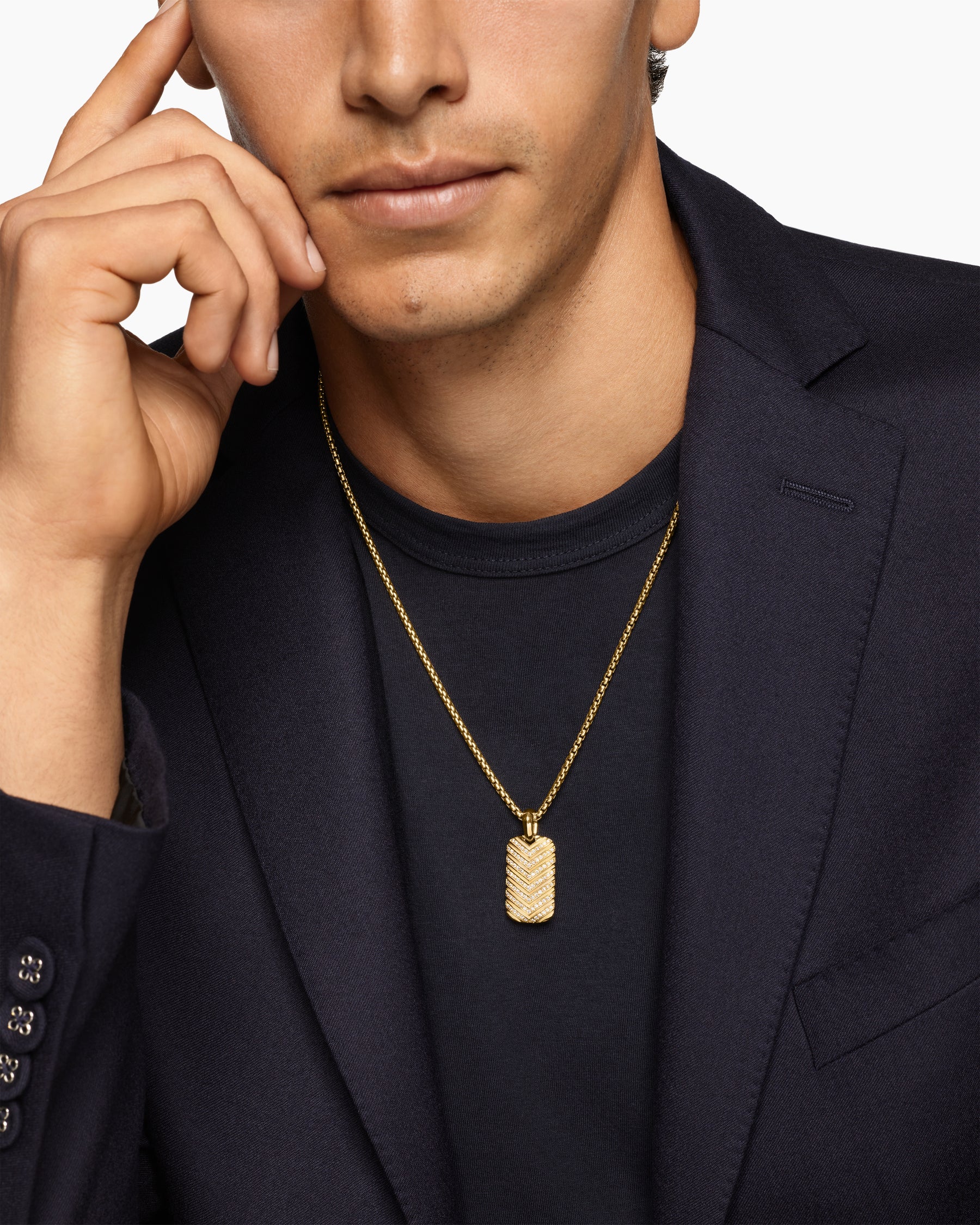 Alternative view of Chevron Tag in 18K Yellow Gold with Diamonds, 27mm