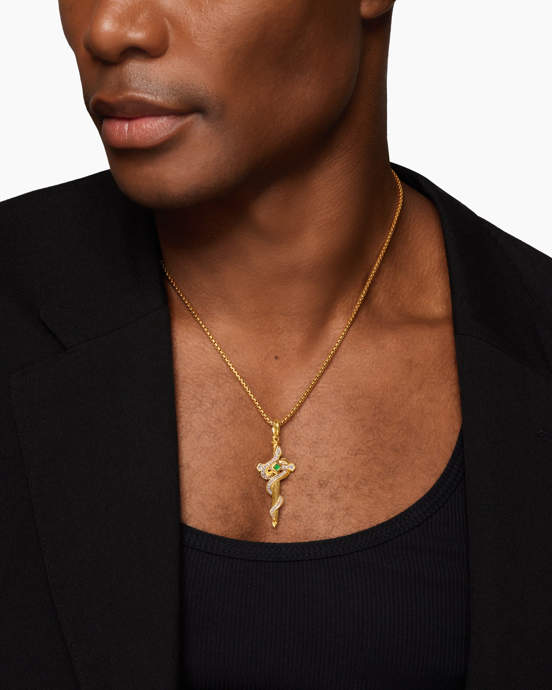 Alternative view of Ouroboros Snake Amulet in 18K Yellow Gold with Emerald and Diamonds, 48mm